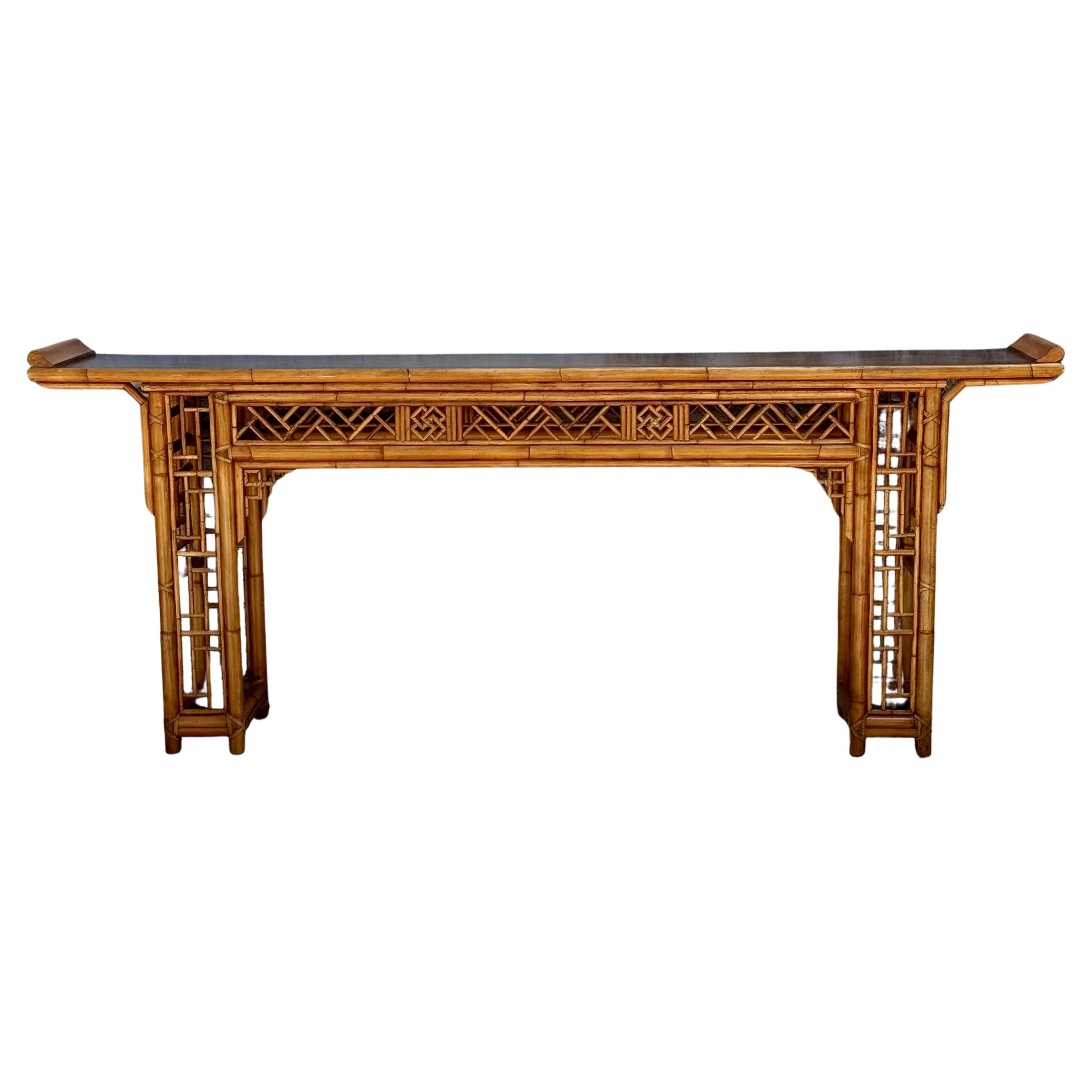  Console Chippendale chinoise en bambou, table d'autel 