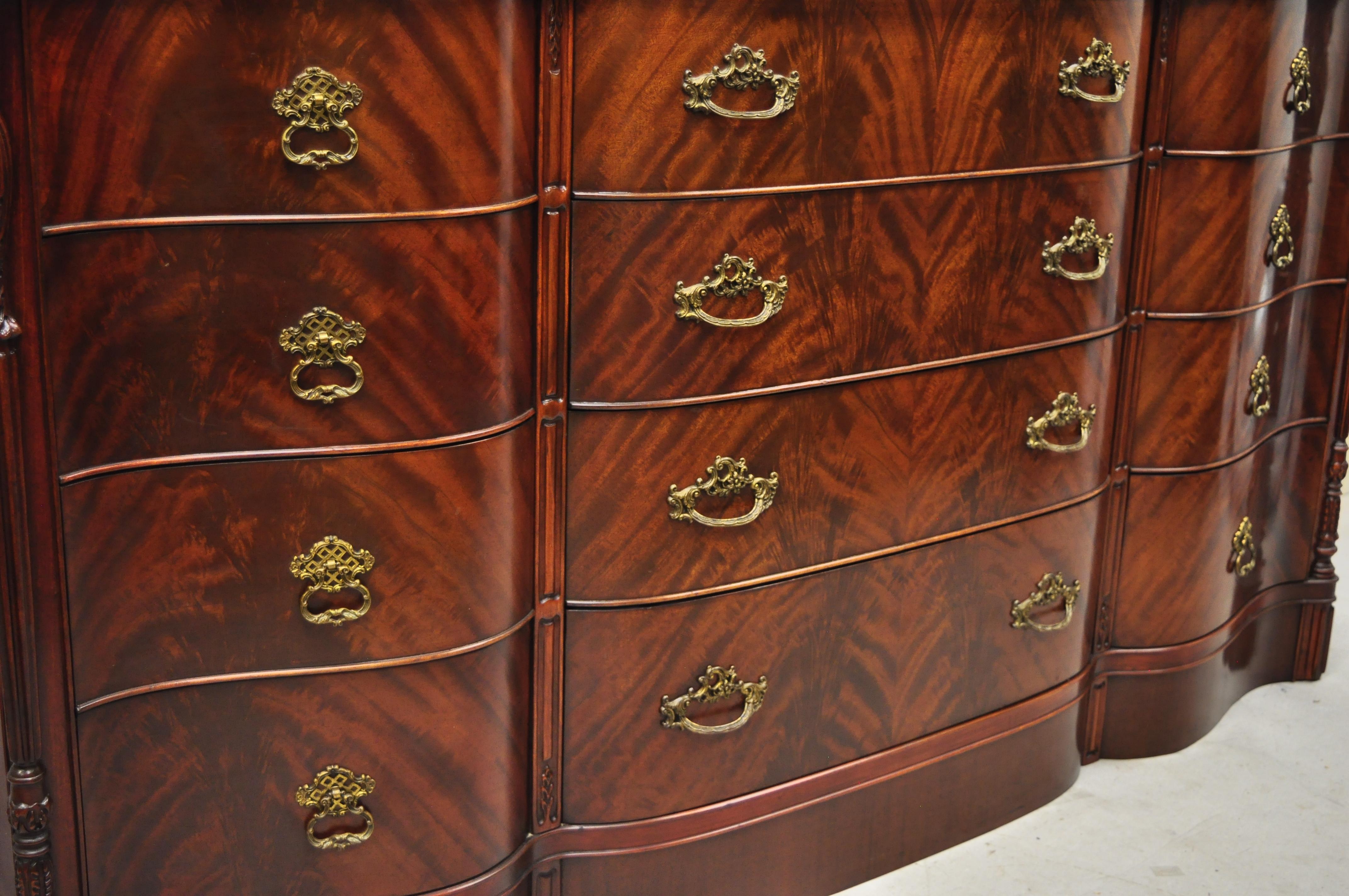 Chinese Chippendale Crotch Flame Mahogany Serpentine Front Dresser Pagoda Mirror 2