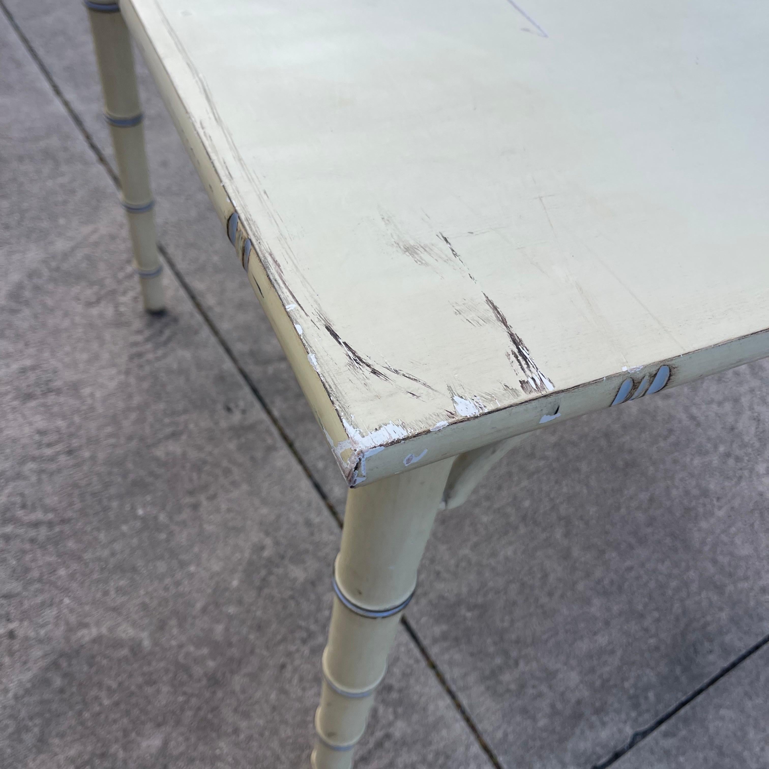 Chinesischer quadratischer Chippendale-Esstisch aus Kunstbambus mit Laubsägearbeiten, Bistro 5