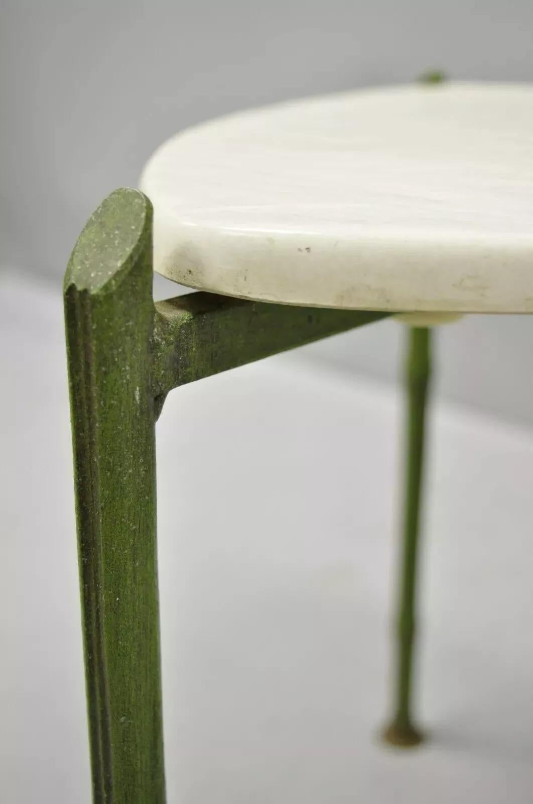 Inconnu Table d'appoint Chippendale chinois en faux bambou et aluminium vert pour guitare
