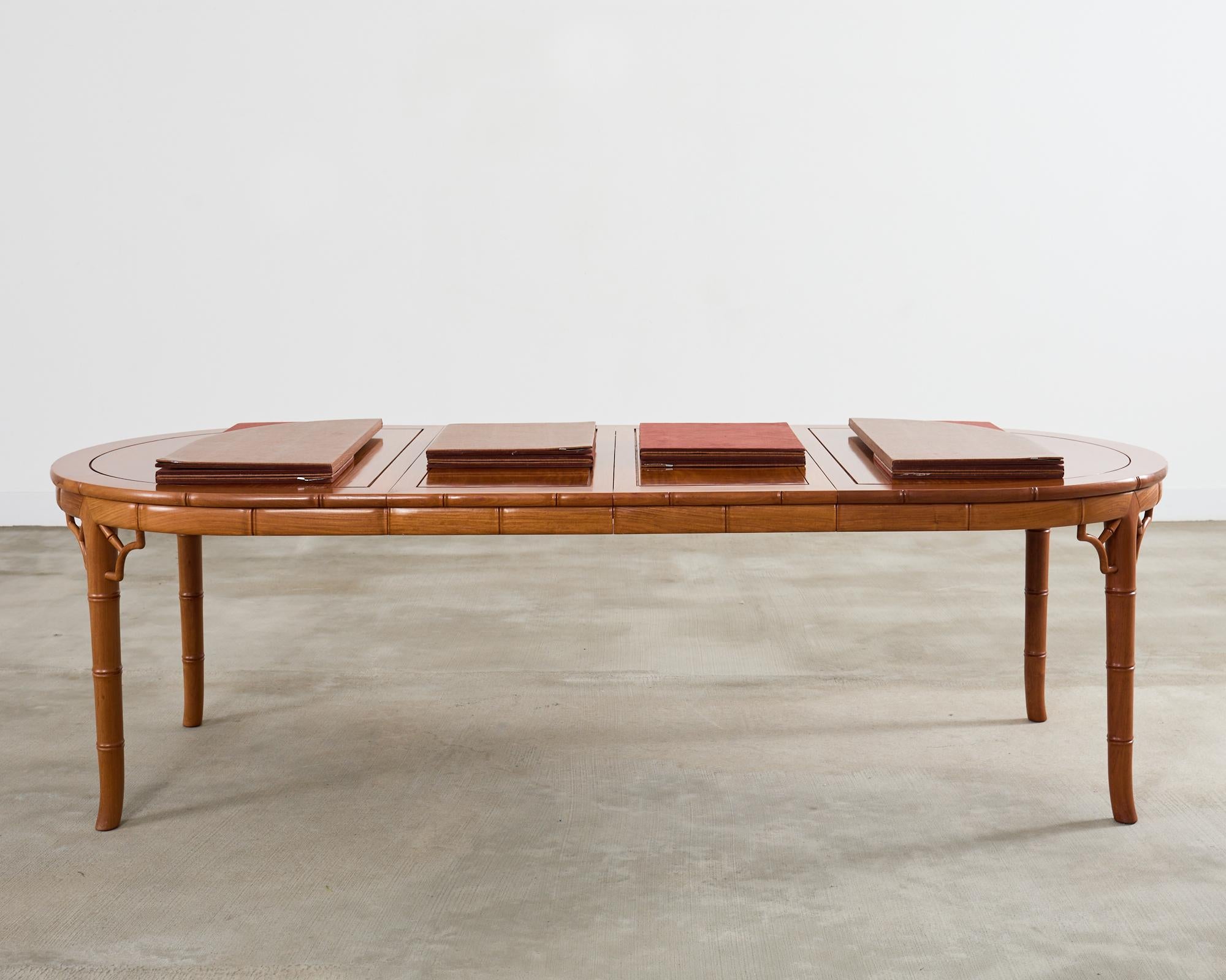 Chinese Chippendale Faux Bamboo Hardwood Extending Dining Table en vente 4