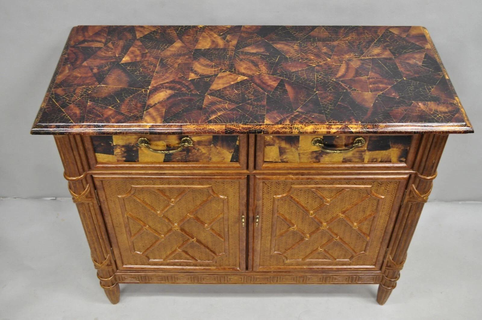 Chippendale chino Bambú de imitación Ratán carey Servidor Buffet Bar Gabinete Regencia de Hollywood en venta