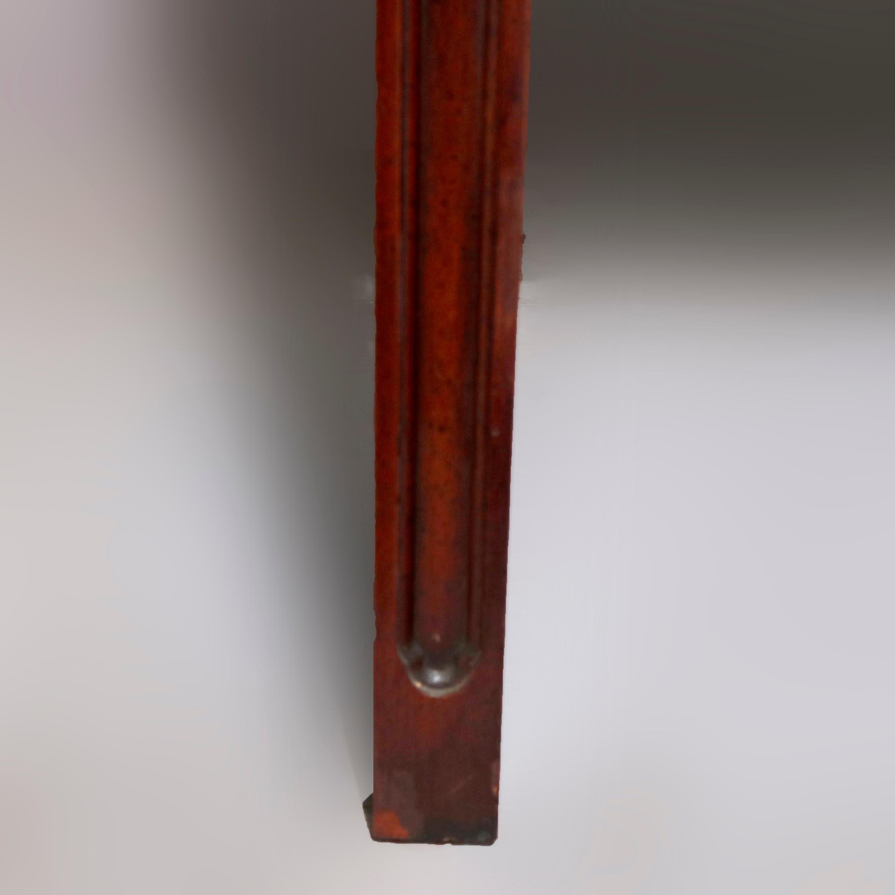 Chinese Chippendale Flame Mahogany Lighted & Mirrored Curio Vitrine 20th Century 5