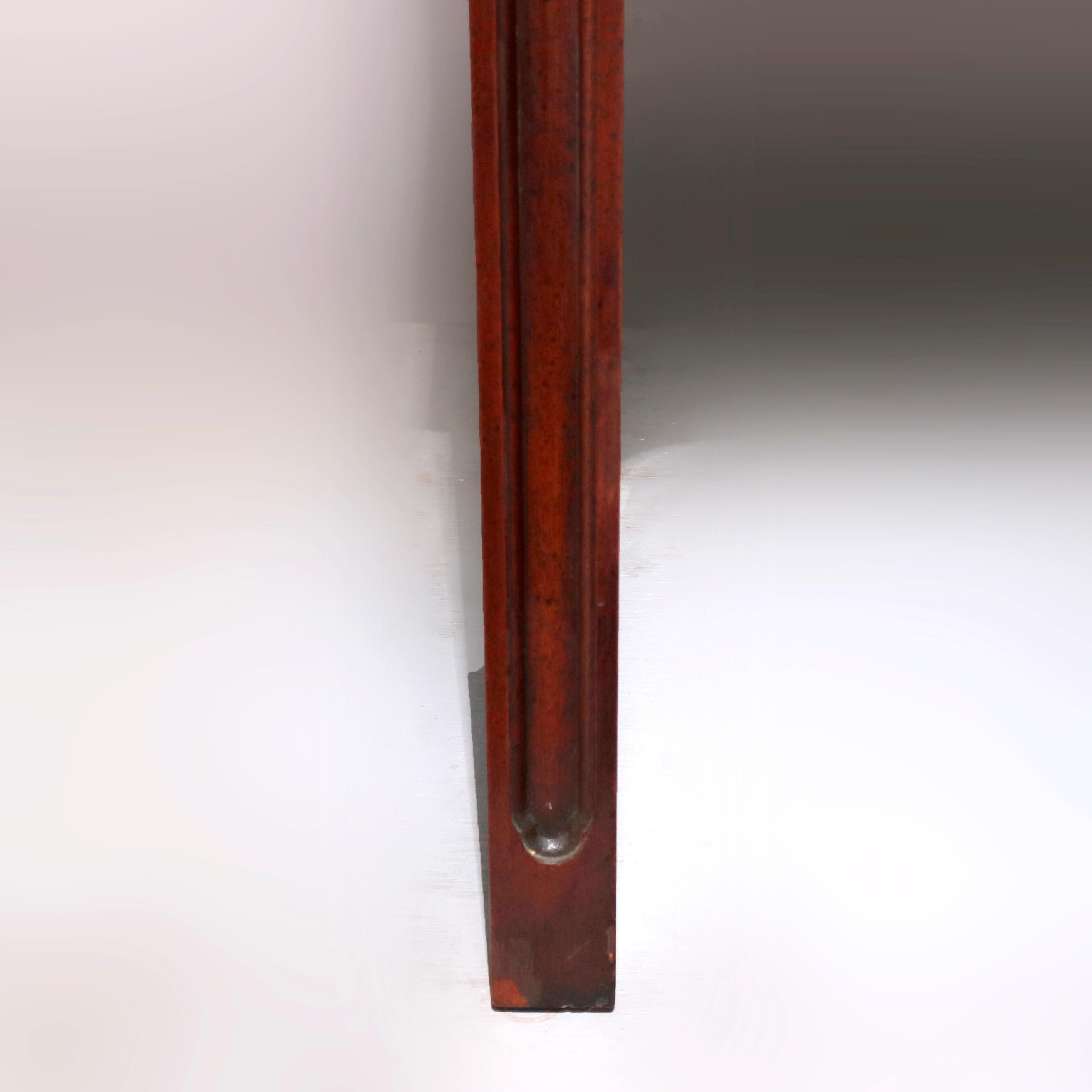 Chinese Chippendale Flame Mahogany Lighted & Mirrored Curio Vitrine 20th Century 9