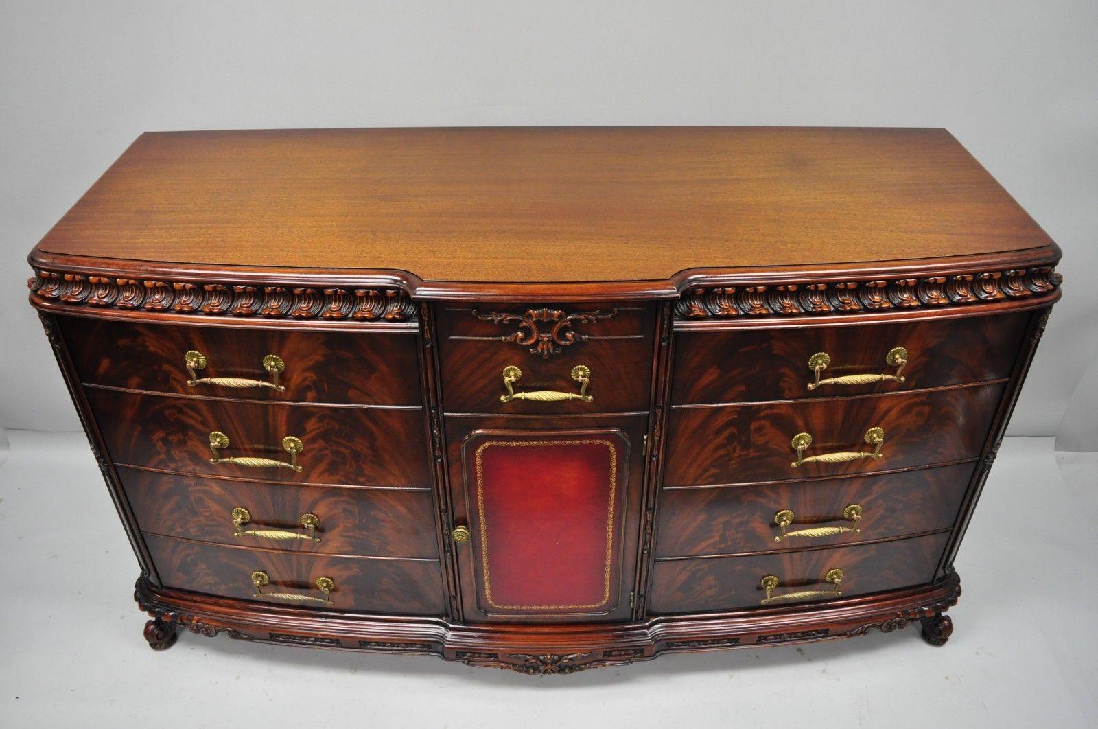 Chinese Chippendale Flame Mahogany Triple Dresser Chest & Mirror Detroit Furn For Sale 2