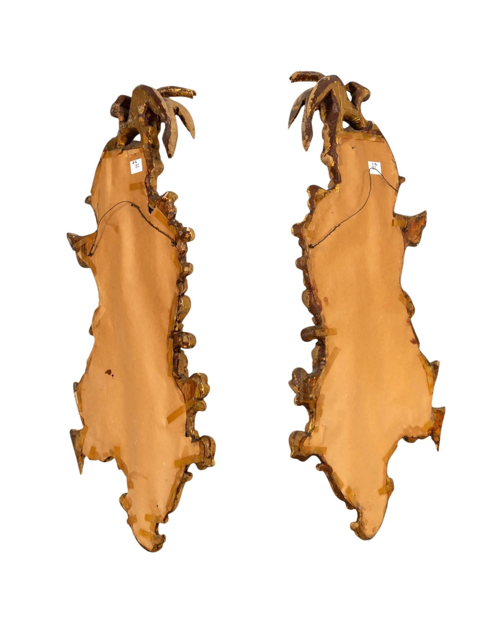 Specchi cinesi Chippendale in legno dorato con uccello fenice, una coppia in vendita 1