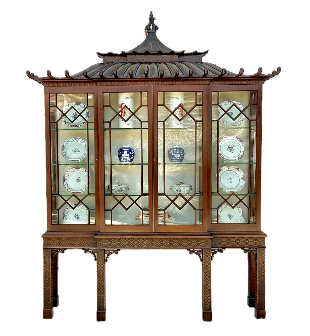 Chinese Chippendale Mahogany Pagoda Cabinet 3