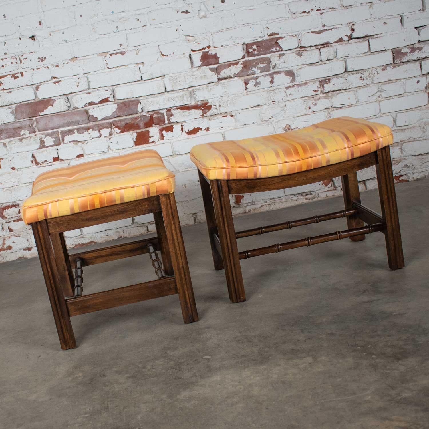 Chinese Chippendale Pair of Foot Stools in Orange and Yellow Stripe Upholstery In Good Condition In Topeka, KS