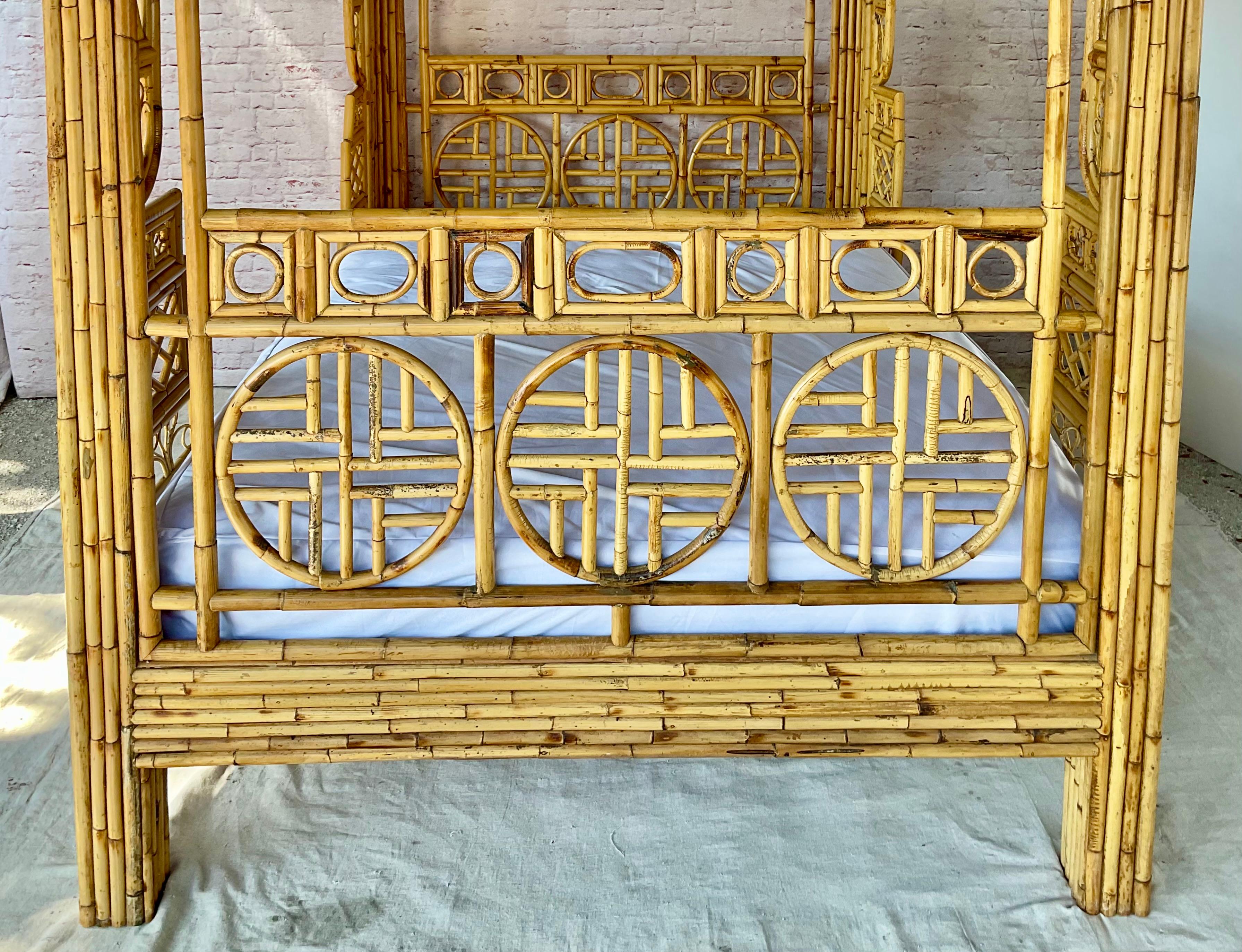 Chinese Chippendale Rattan Bamboo Queen Canopy Bed, Palm Beach Style For Sale 5