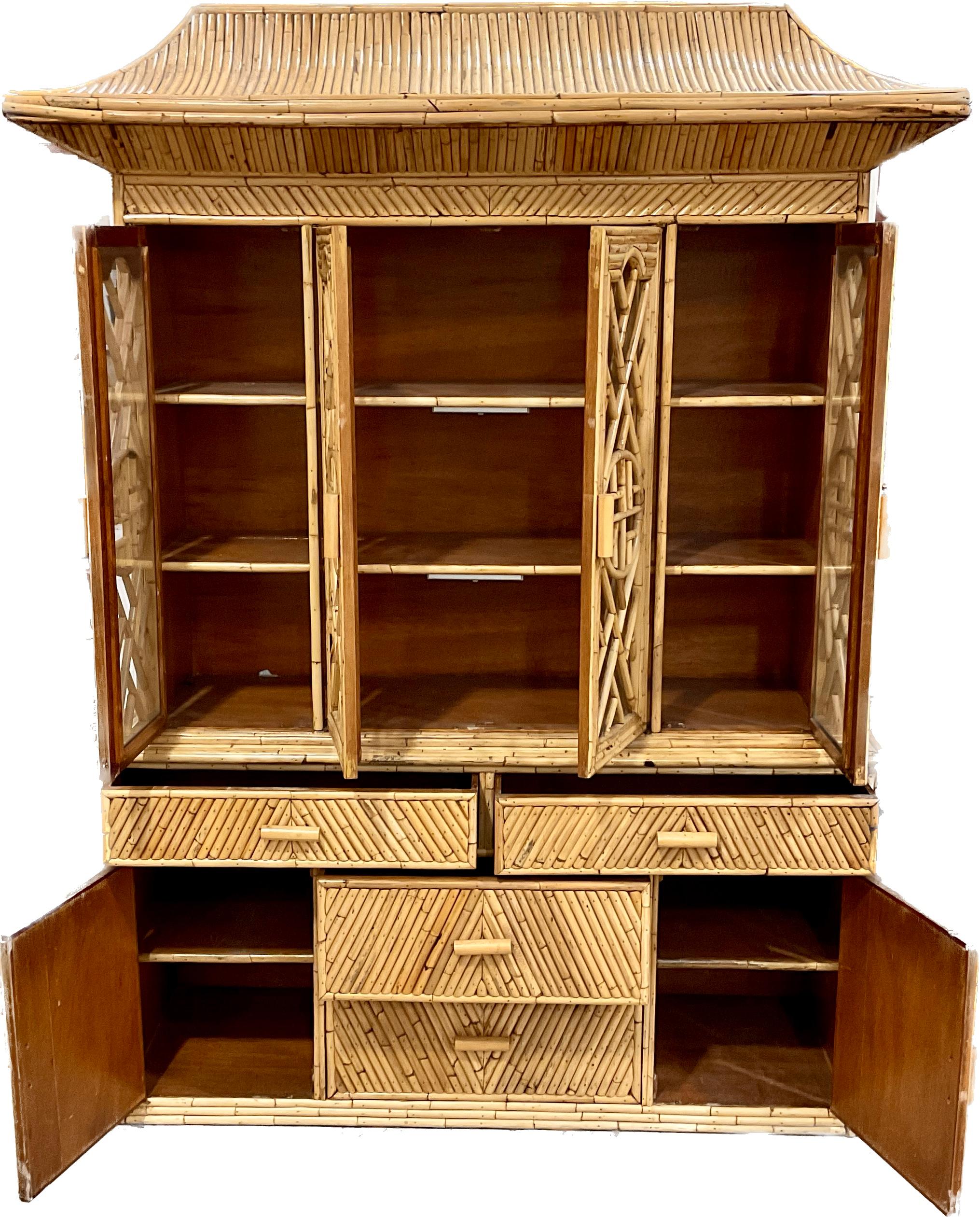 Chinese Chippendale Bamboo  Pencil Reed Rattan Buffet Display Cabinet In Good Condition In Bradenton, FL