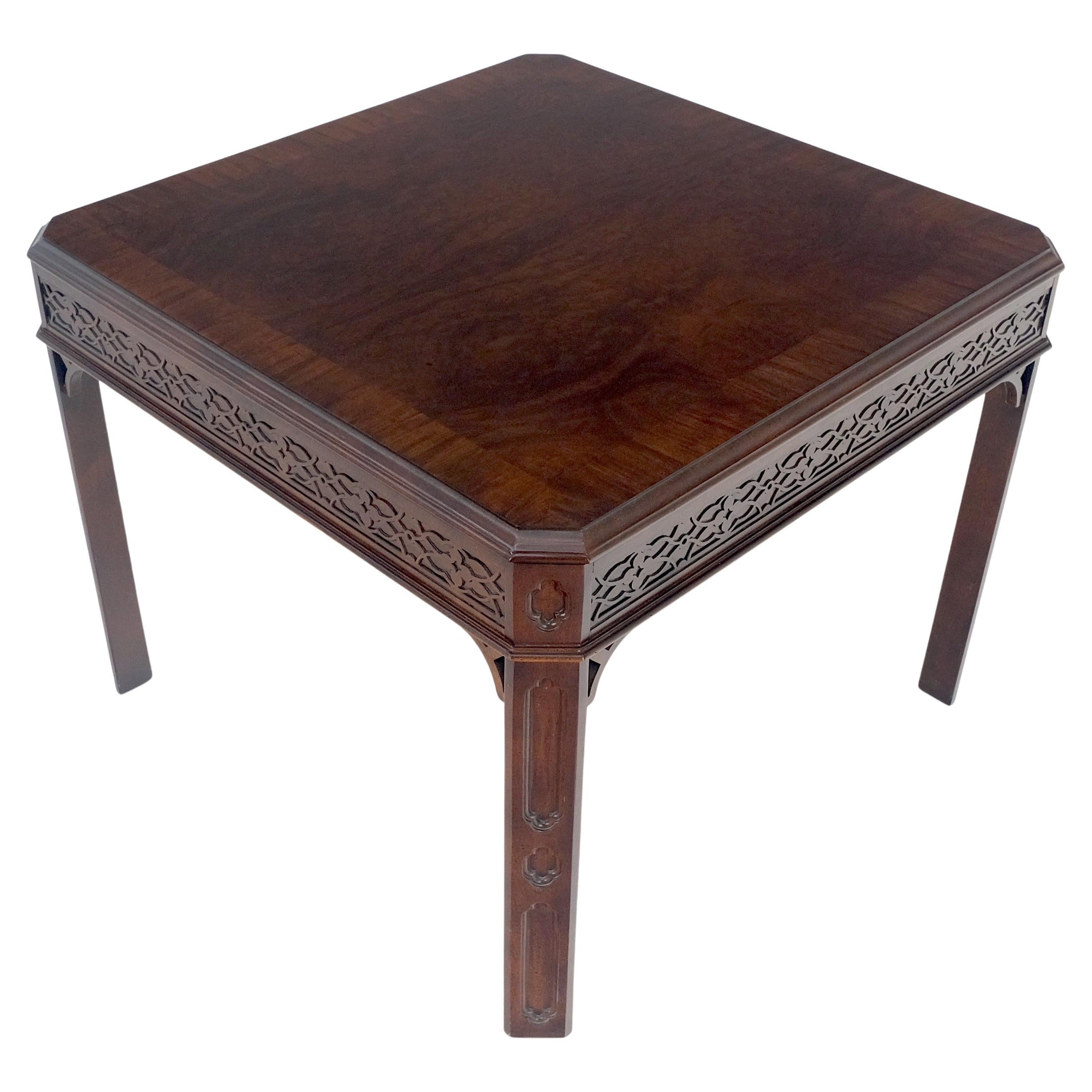 Chinese Chippendale Style Banded Mahogany 28x28" Square Side End Table MINT