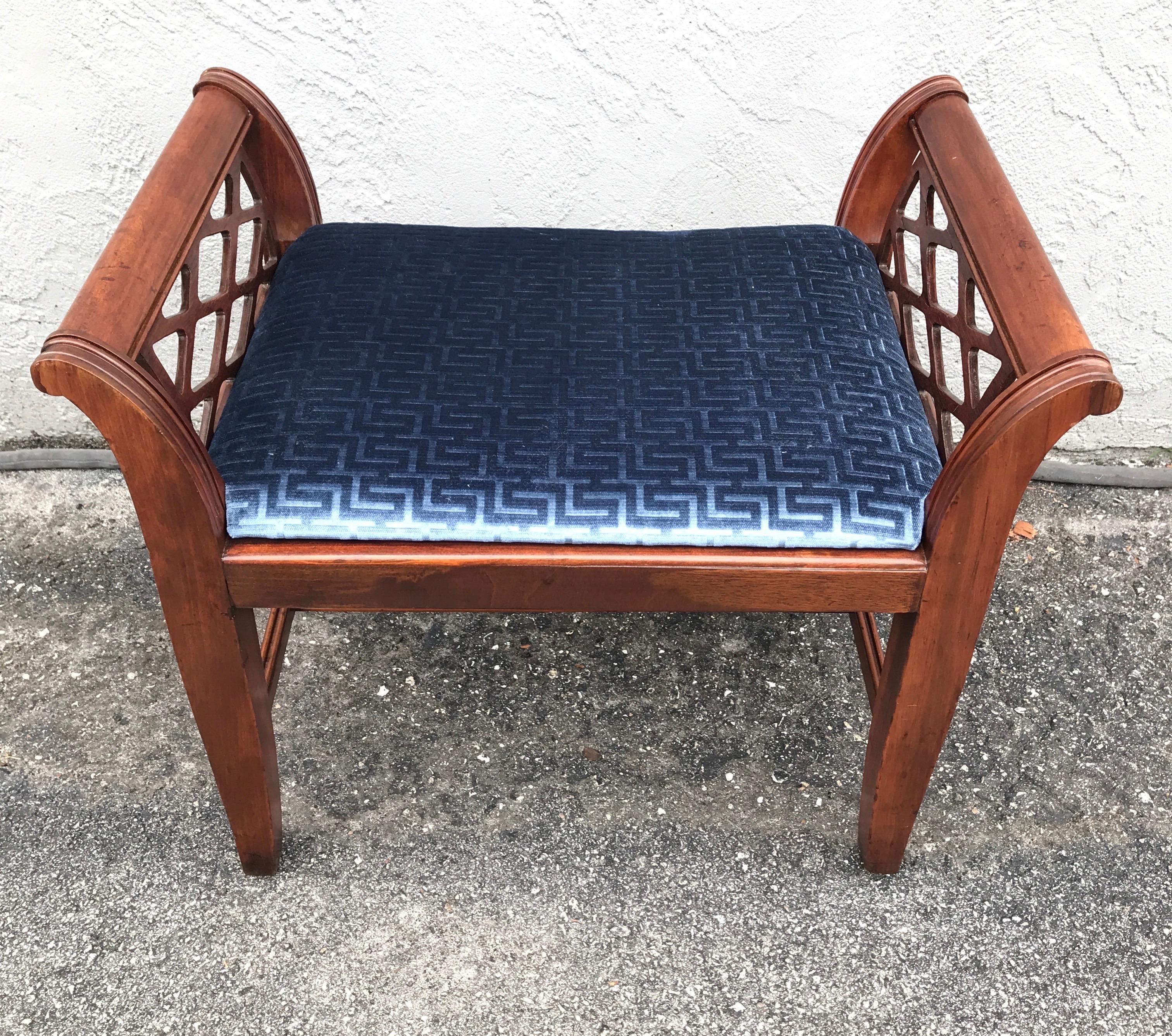 chinese chippendale bench