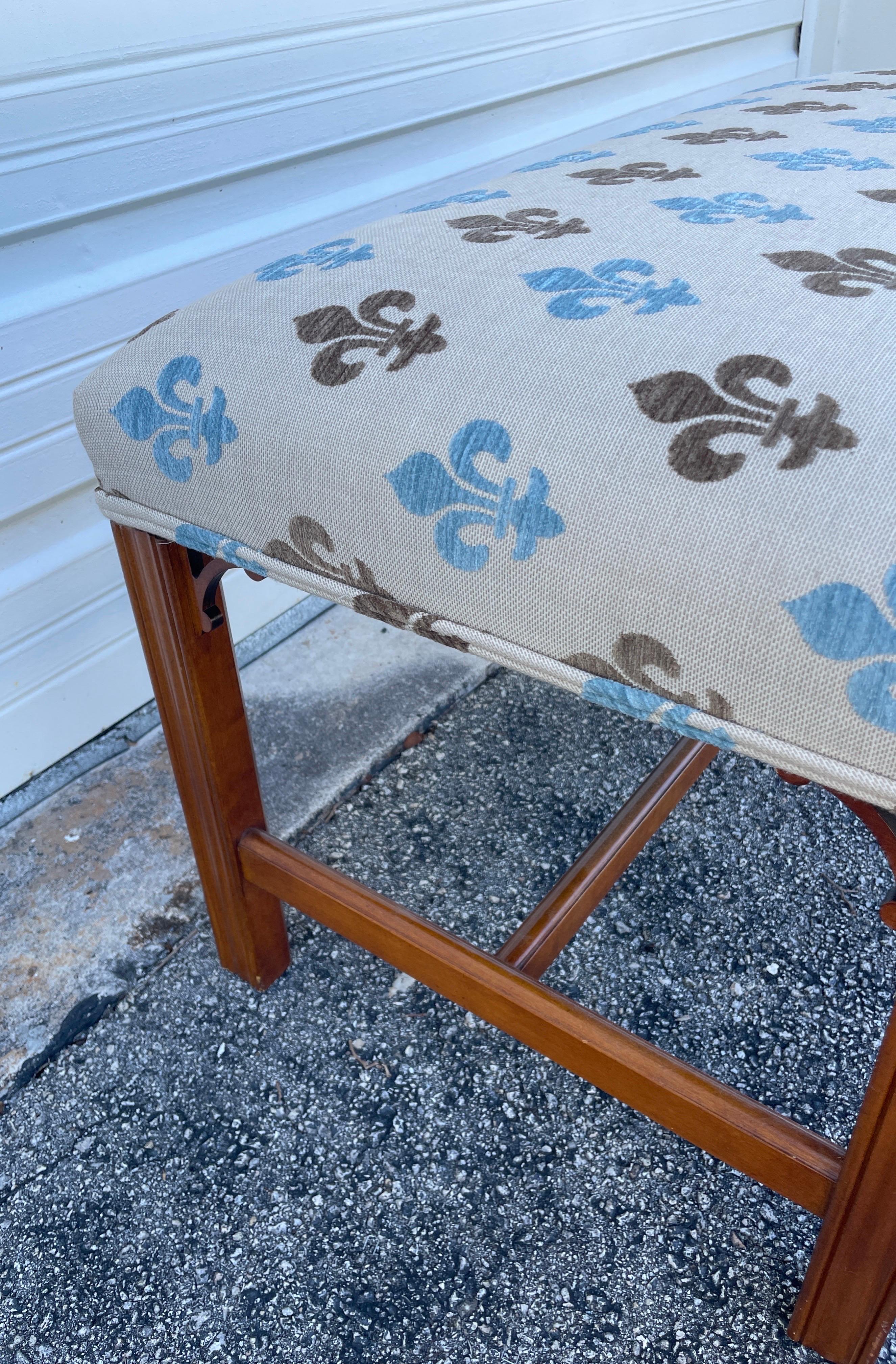 Chippendale chinois Banc chinois de style Chippendale en vente