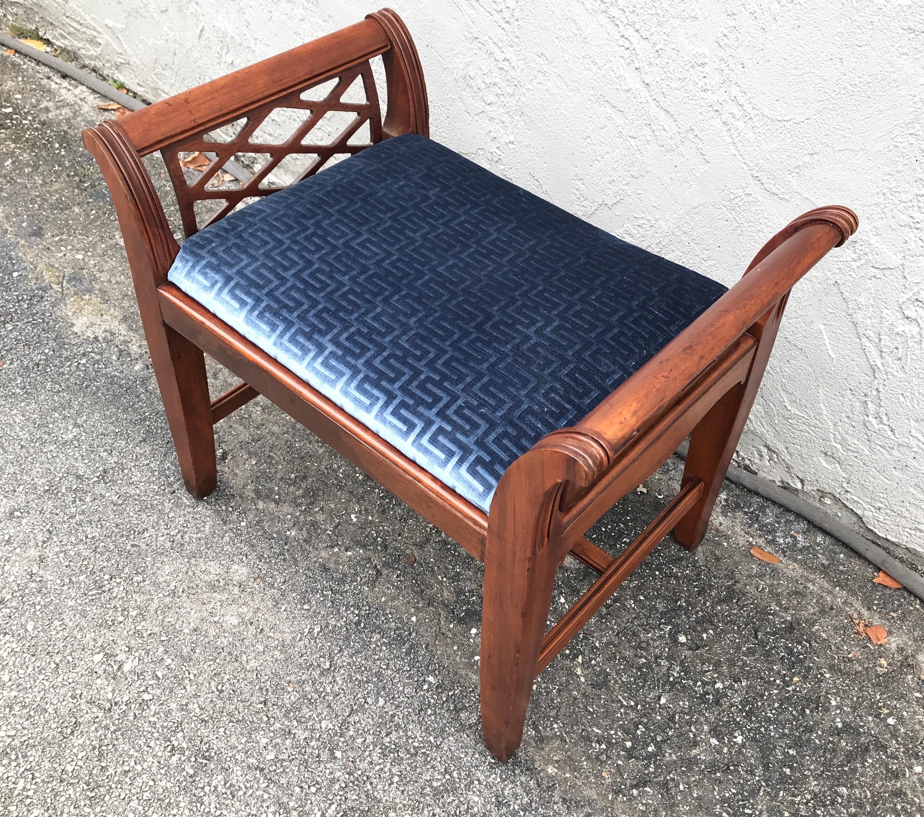 chippendale bench