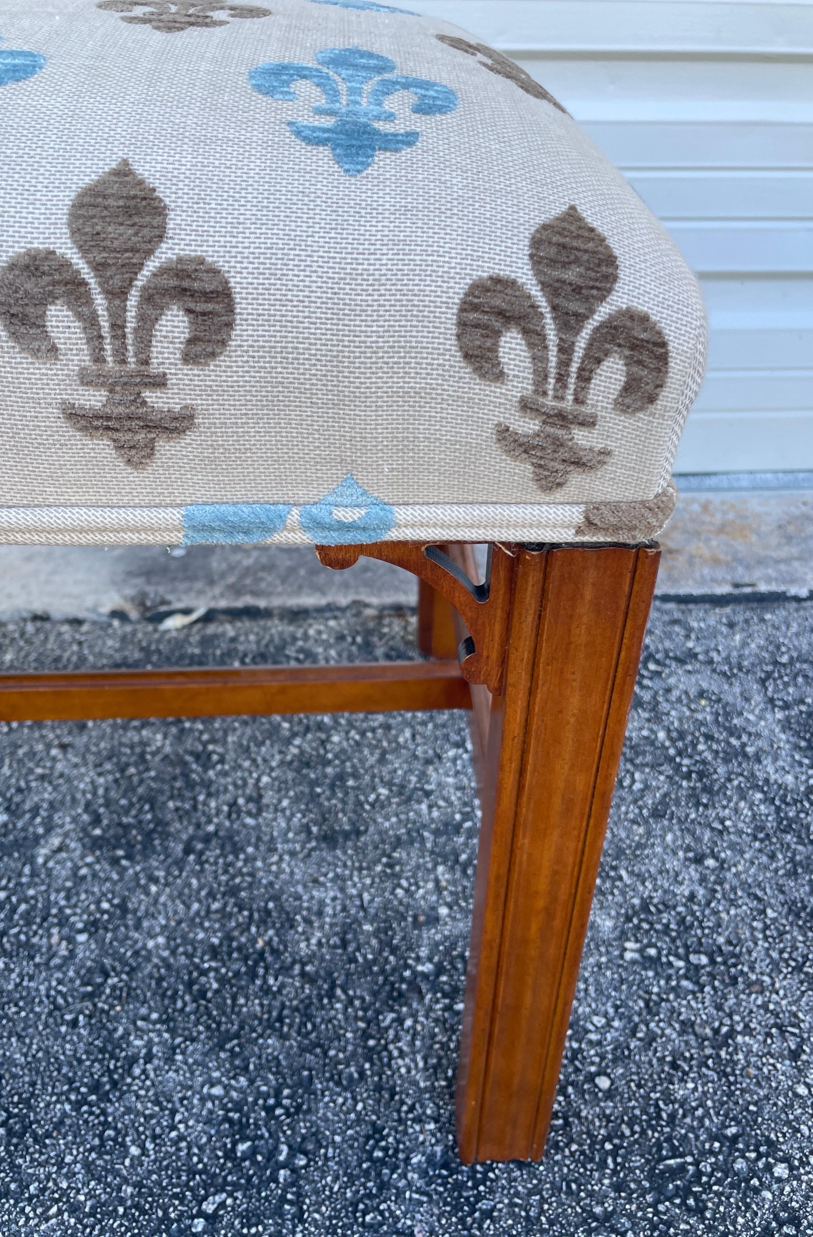 Banc chinois de style Chippendale Bon état - En vente à West Palm Beach, FL