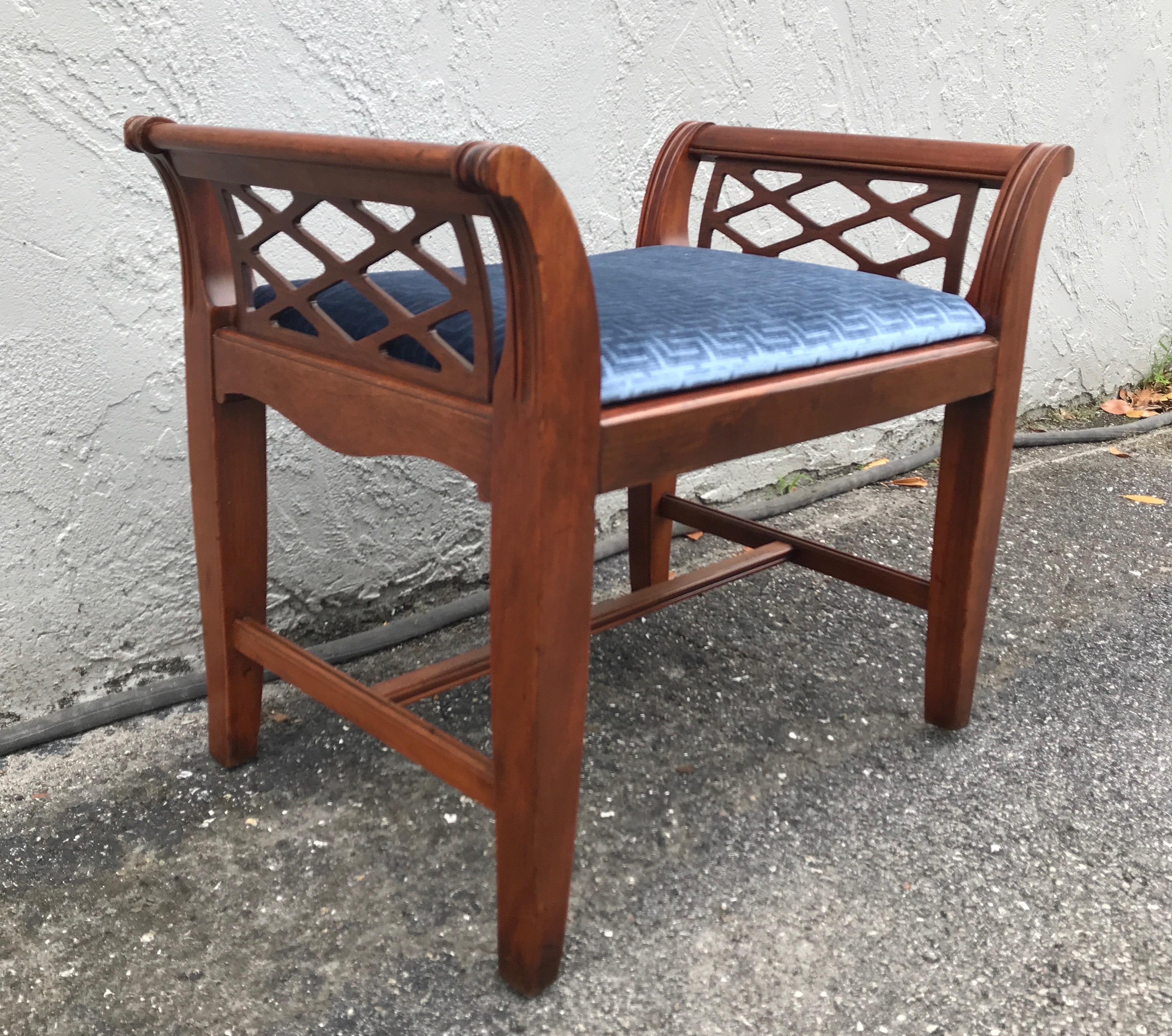 20th Century Chinese Chippendale Style Bench For Sale