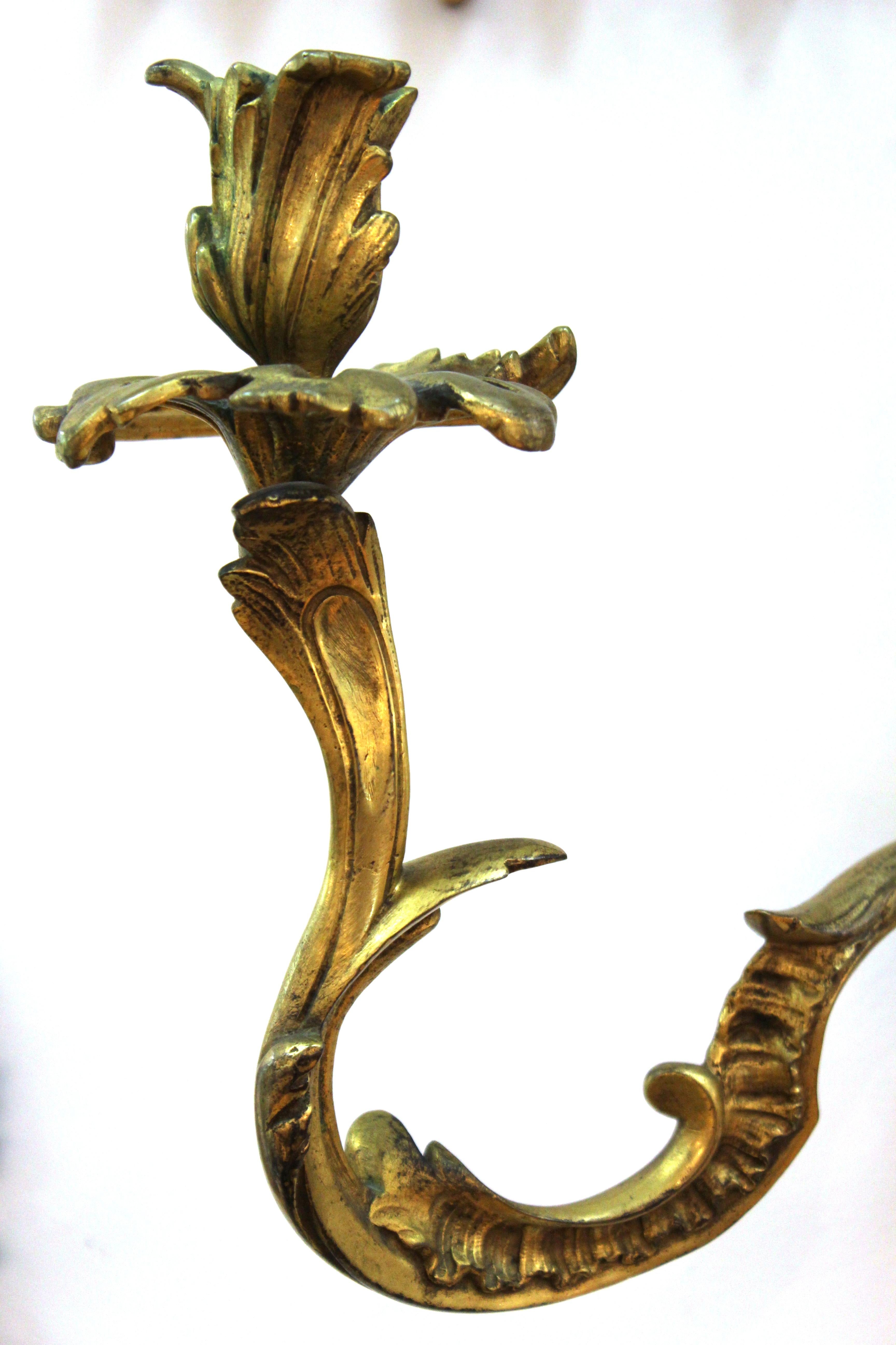 Chinese Chippendale Style Bronze Wall Sconces with Chinoiserie Figures 1