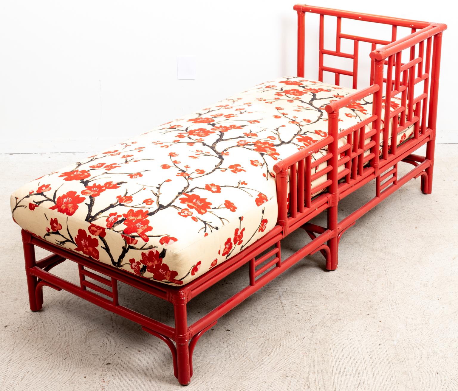 Upholstery Chinese Chippendale Style Chaise Lounge Chair with Painted Bamboo Frame For Sale