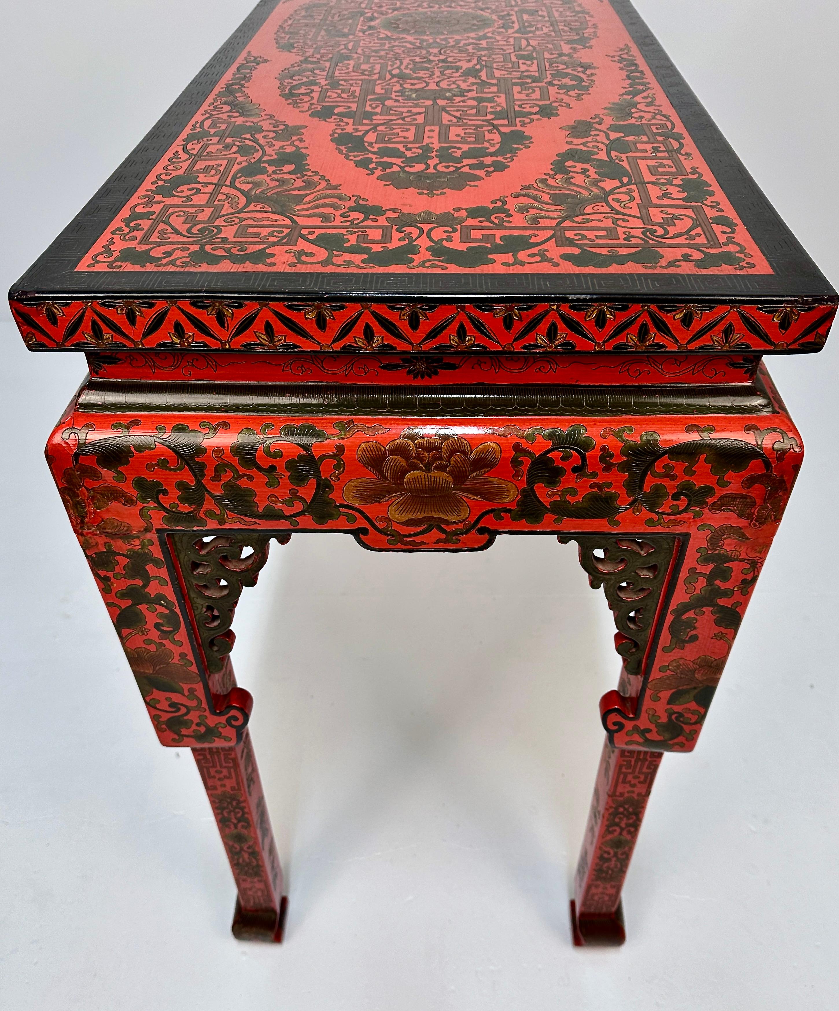 Chinese Chippendale Style Console Table w/ Lacquered Chinoiserie Decoration For Sale 1