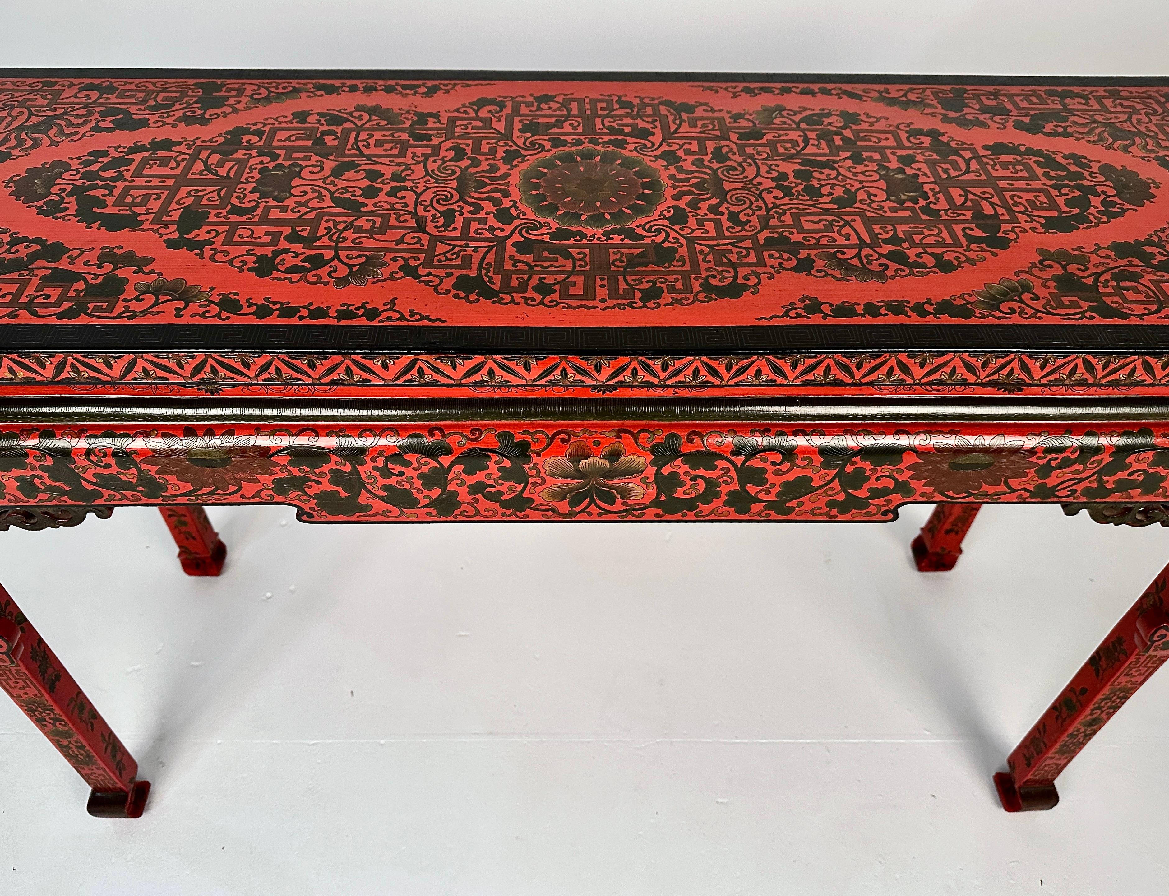 Chinese Chippendale Style Console Table w/ Lacquered Chinoiserie Decoration For Sale 4