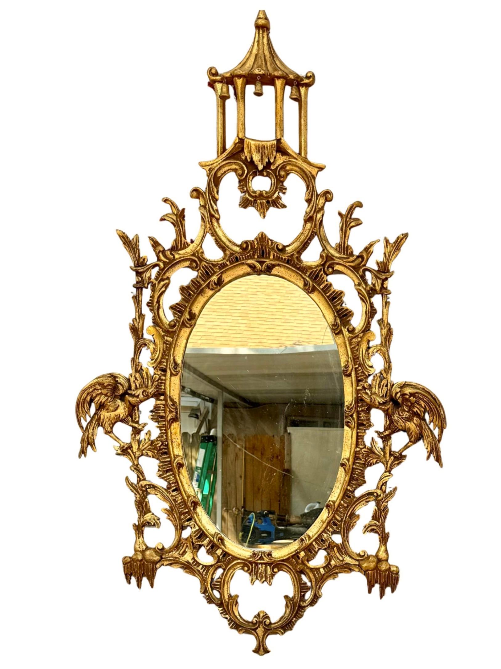 Chippendale cinese Specchio cinese in legno dorato in stile Chippendale