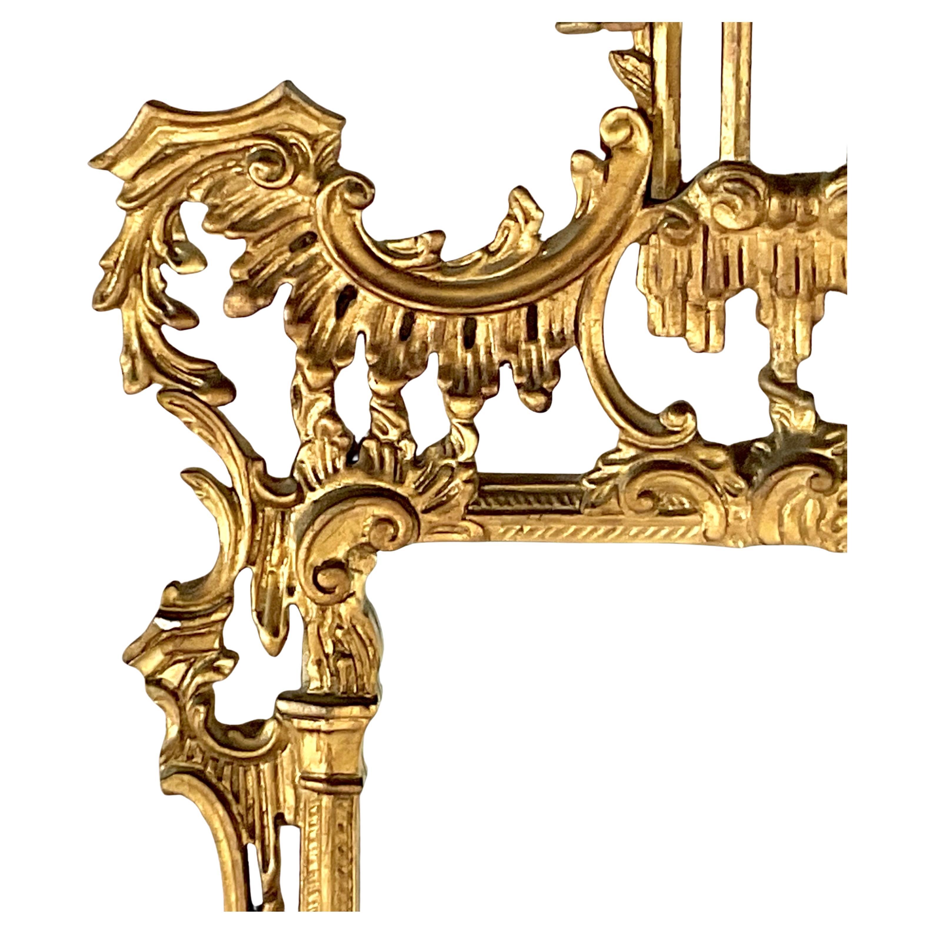 Miroir chinois de style Chippendale en bois doré Bon état - En vente à Bradenton, FL