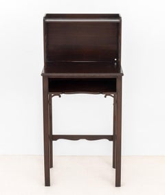 Schreibtisch aus Mahagoni im chinesischen Chippendale-Stil