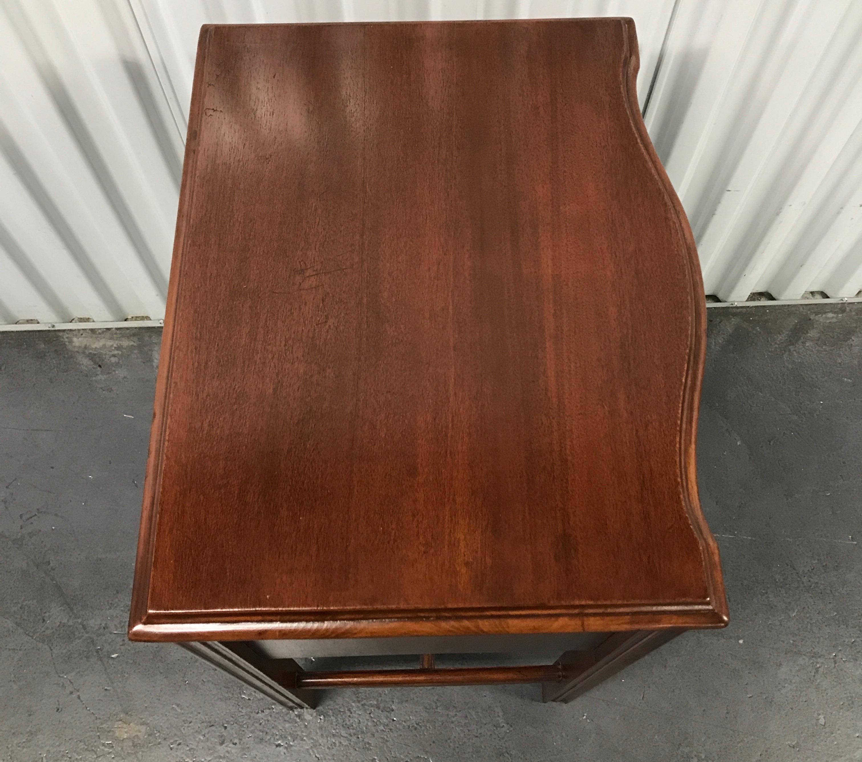 chippendale night stand