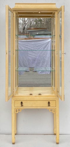 Chinese Chippendale Style Pagoda Form Cabinets / Vitrines by Century, Pair