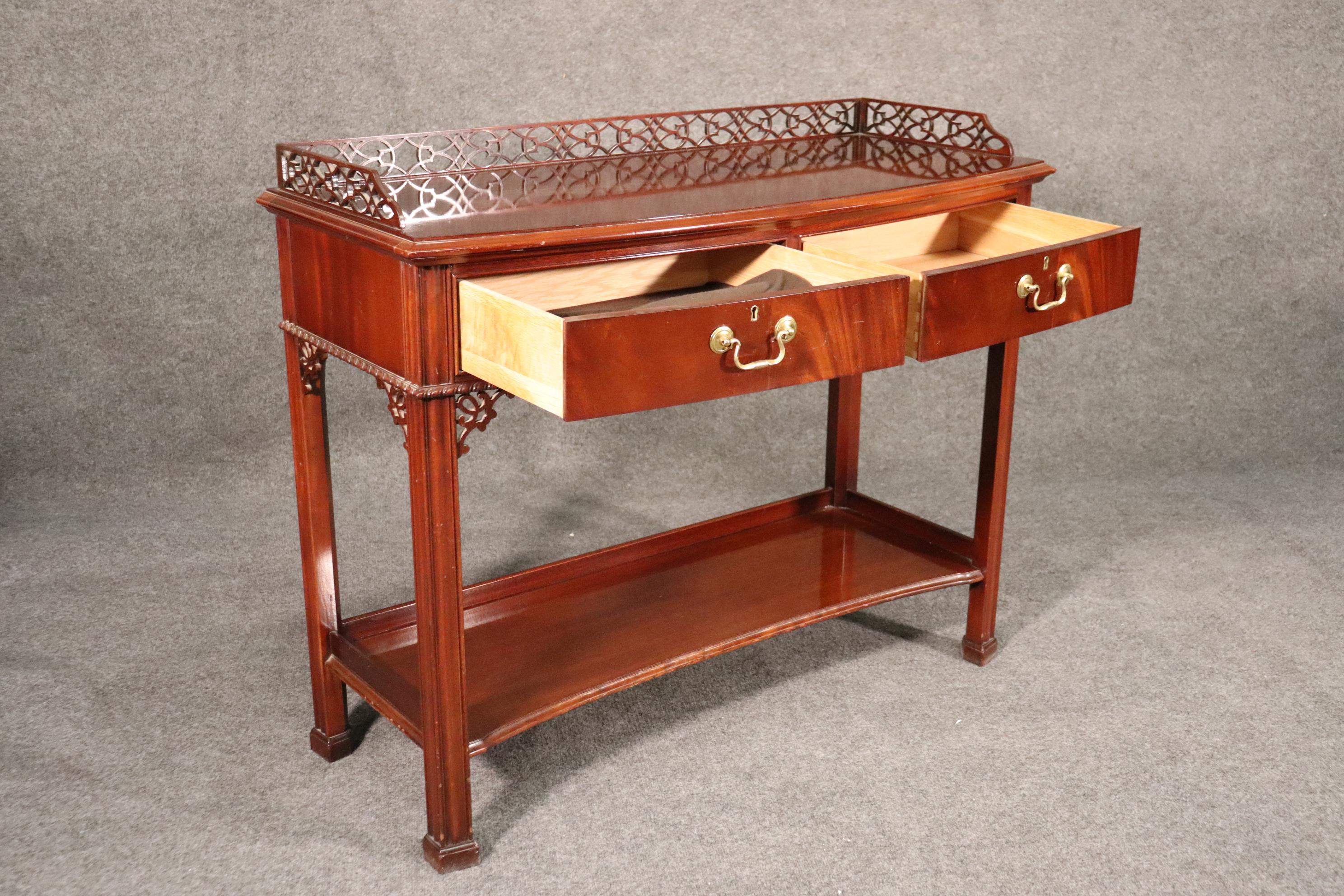 Chinese Chippendale Style Solid Mahogany Hickory Chair Console Table In Good Condition In Swedesboro, NJ