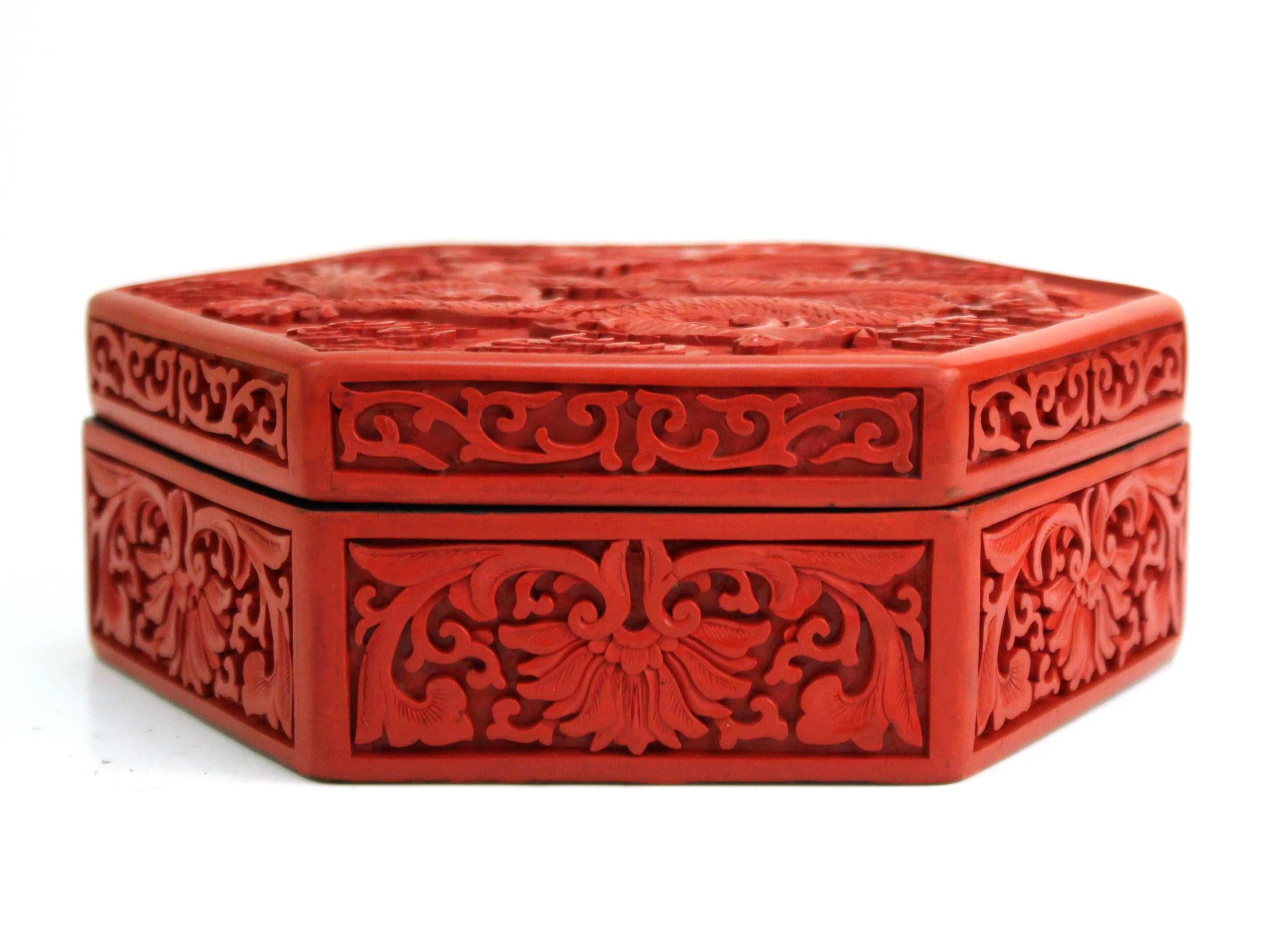 Chinese Cinnabar Box with Dragon Motif In Good Condition In New York, NY