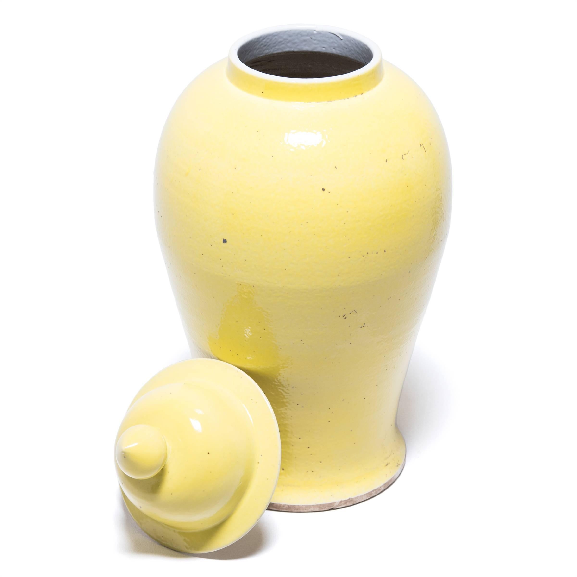 Tall Citron Yellow Baluster Jar In Good Condition For Sale In Chicago, IL