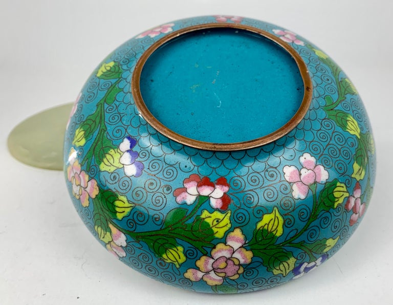 Chinese Round Turquoise Cloisonné Bowl with Jade Cover For Sale at 1stdibs