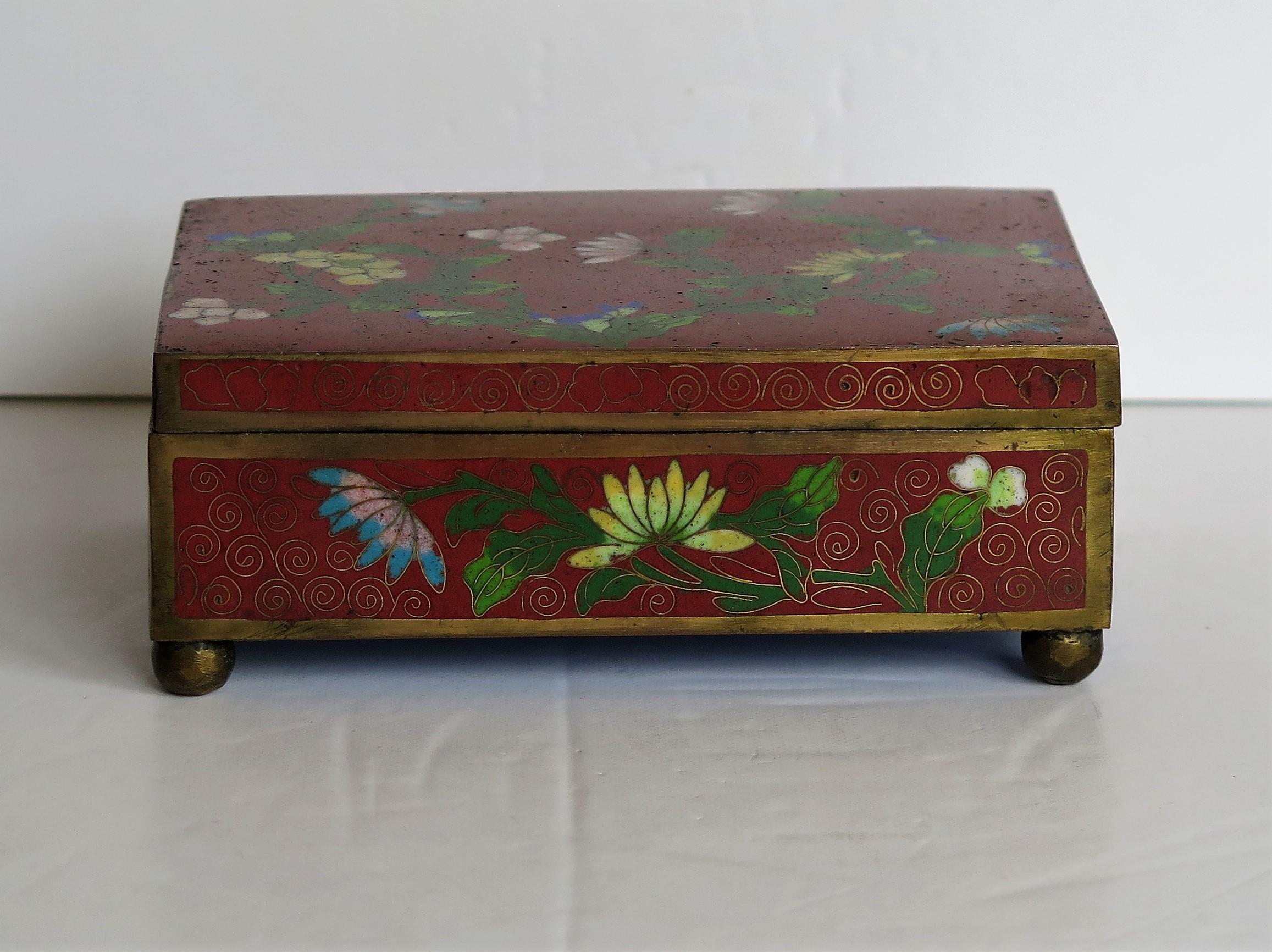 Ceramic Chinese Cloisonné Box on Bun Feet with Hinged Lid, Late Qing Dynasty, circa 1900