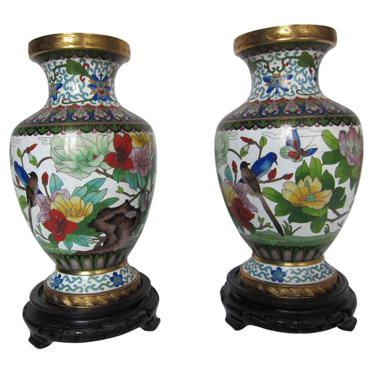 Vaso cinese in ottone cloisonné in vendita
