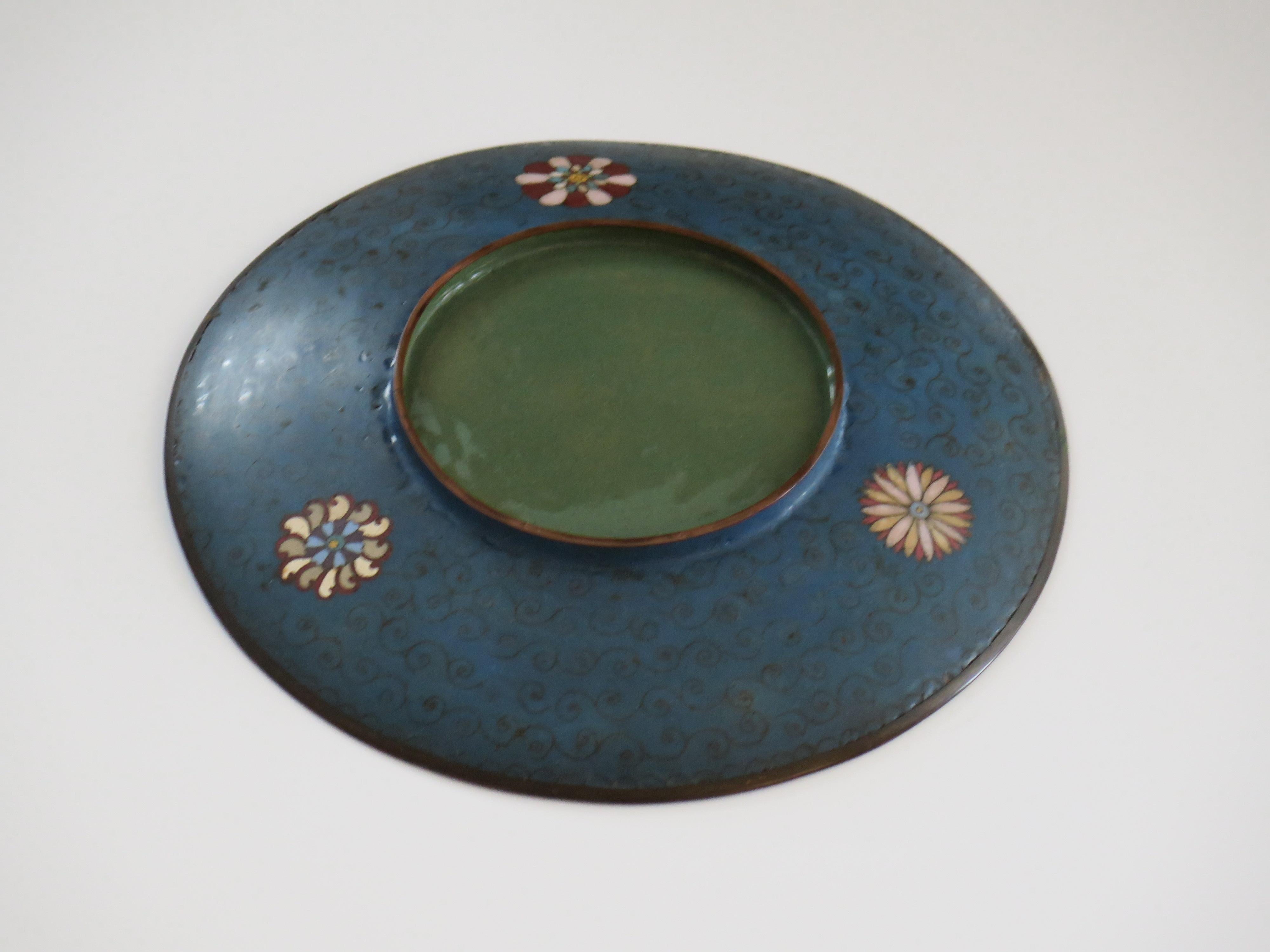 Chinese Cloisonné Charger or Large Plate fine detail, Mid-19th Century For Sale 9