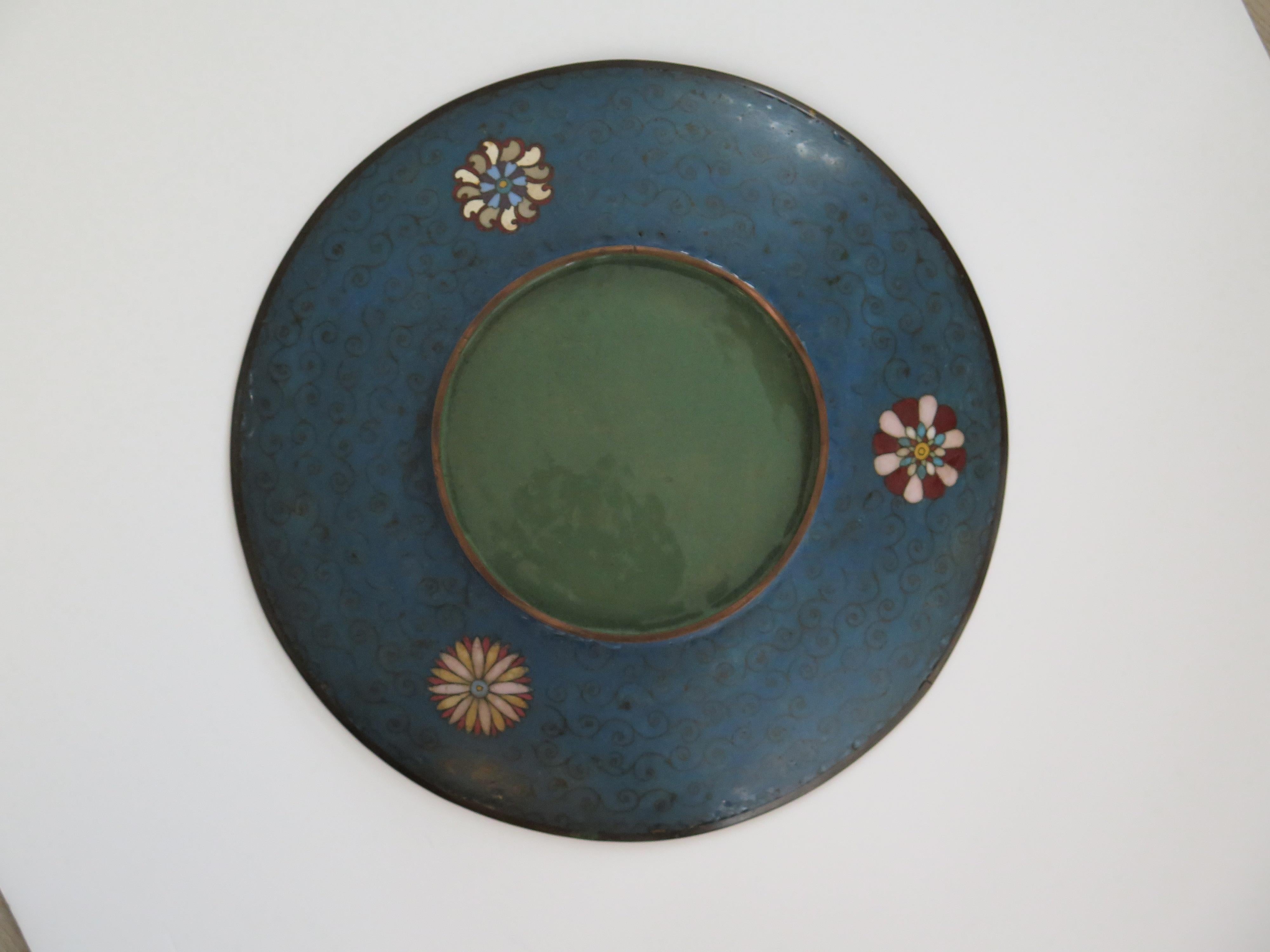Chinese Cloisonné Charger or Large Plate fine detail, Mid-19th Century For Sale 10