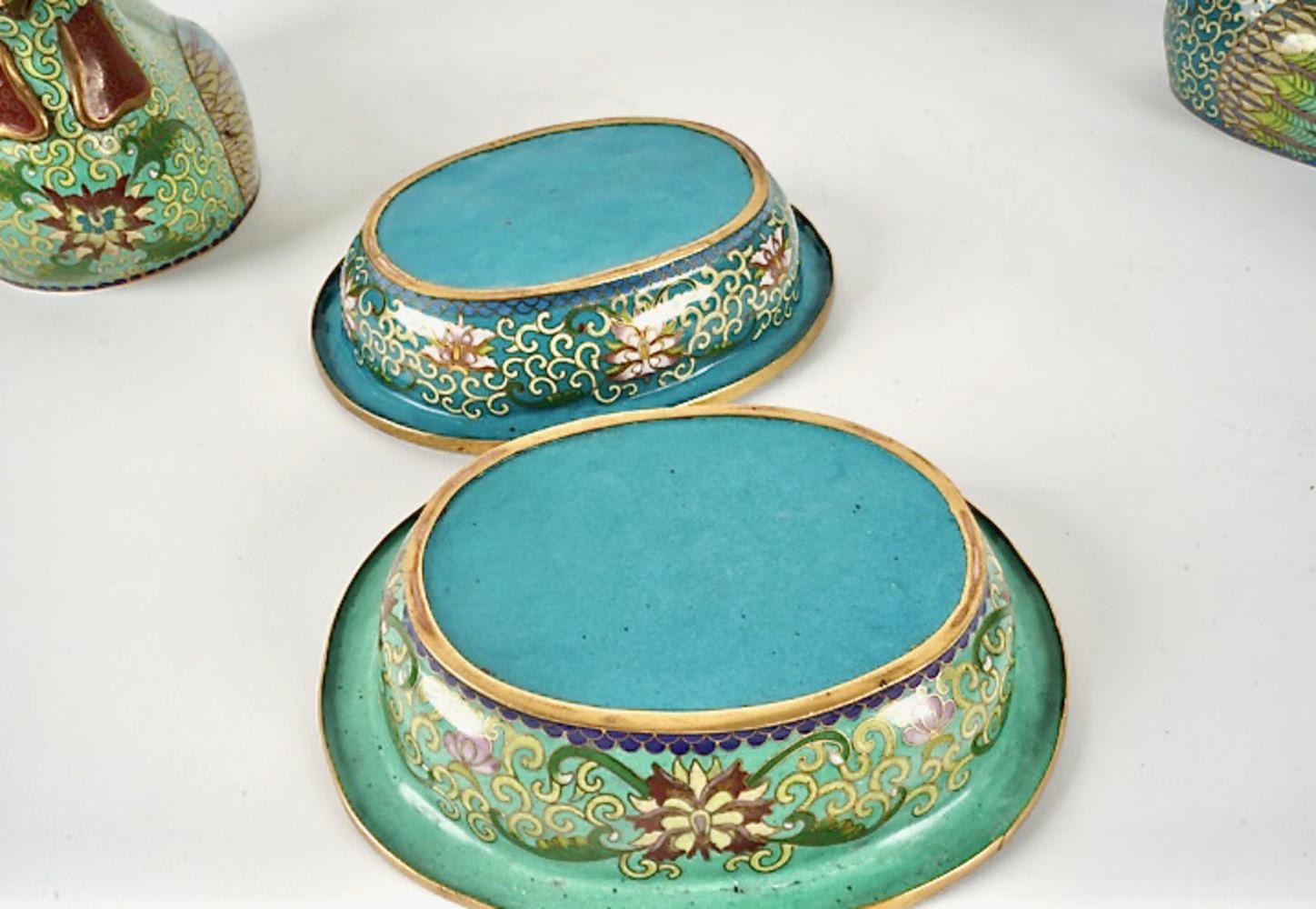 Chinese Cloisonne Covered Chicken Boxes For Sale 5