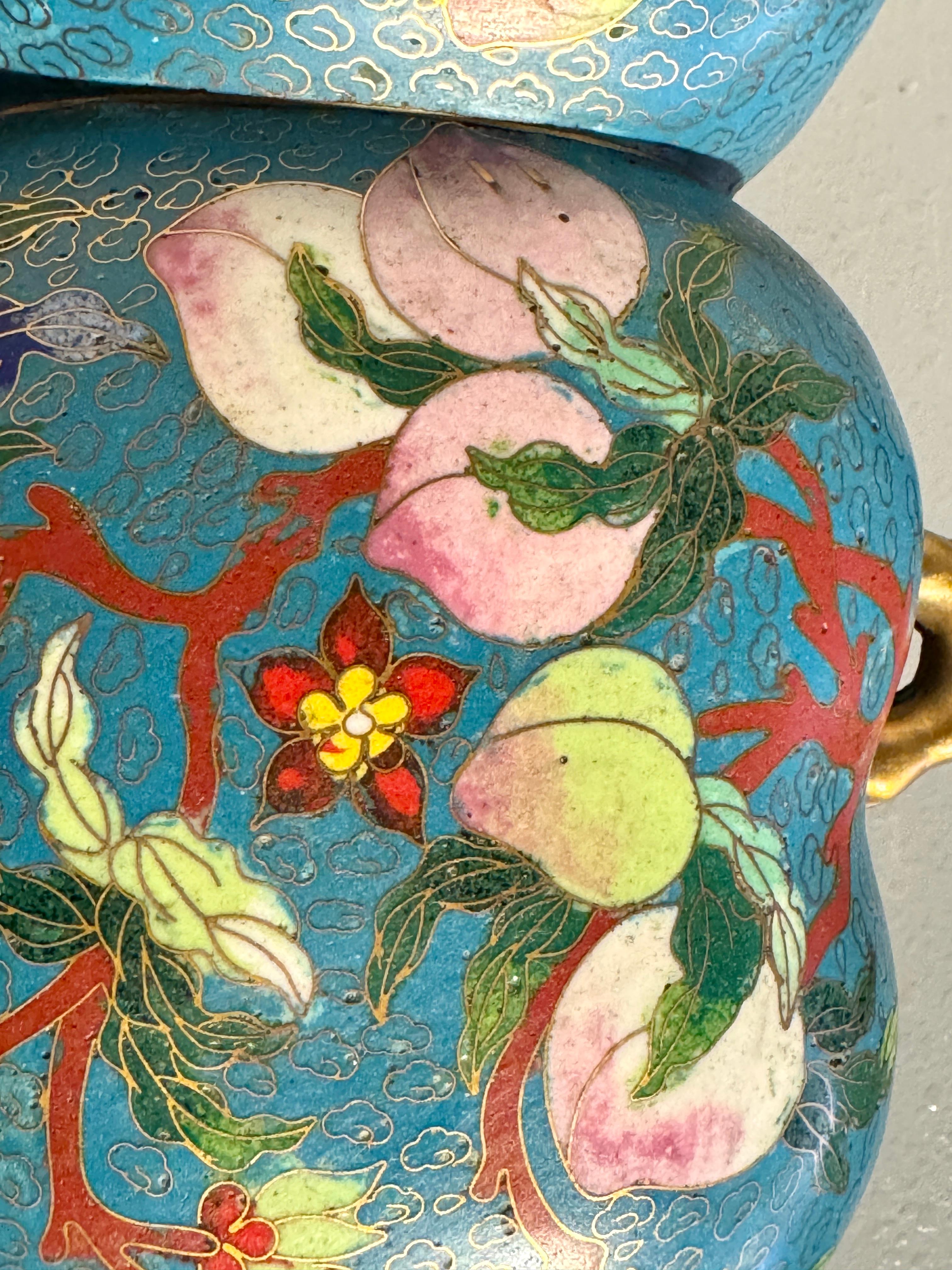 Chinese Cloisonne Double Peach Box, Republic Period, early 20th century, China For Sale 6