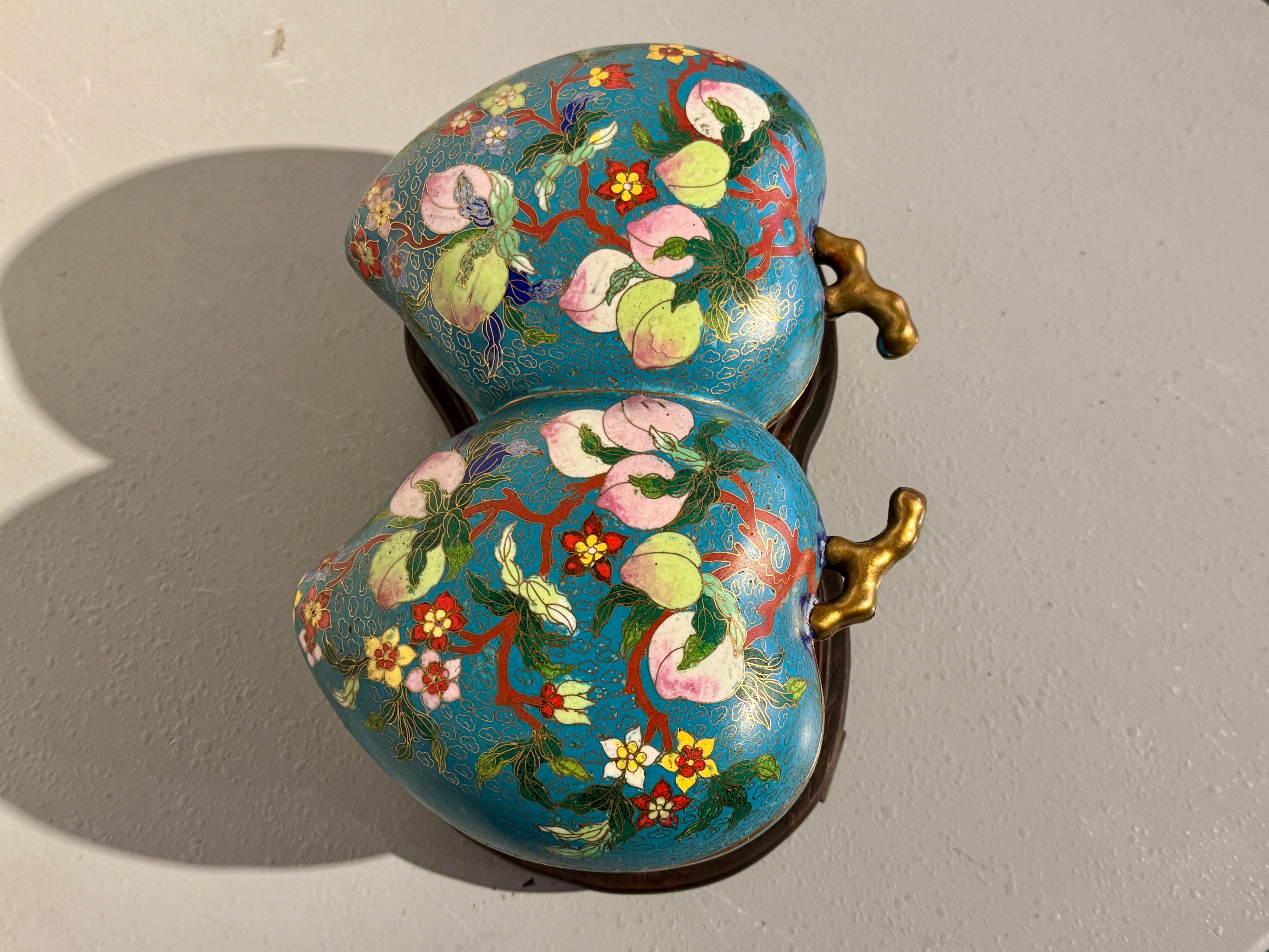Carved Chinese Cloisonne Double Peach Box, Republic Period, early 20th century, China For Sale