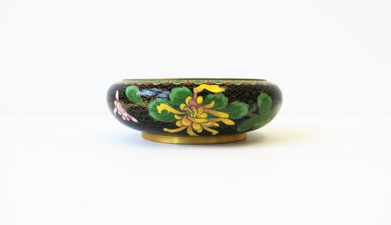 Cloissoné Chinese Cloisonné Enamel and Brass Bowl with Flowers and Birds For Sale
