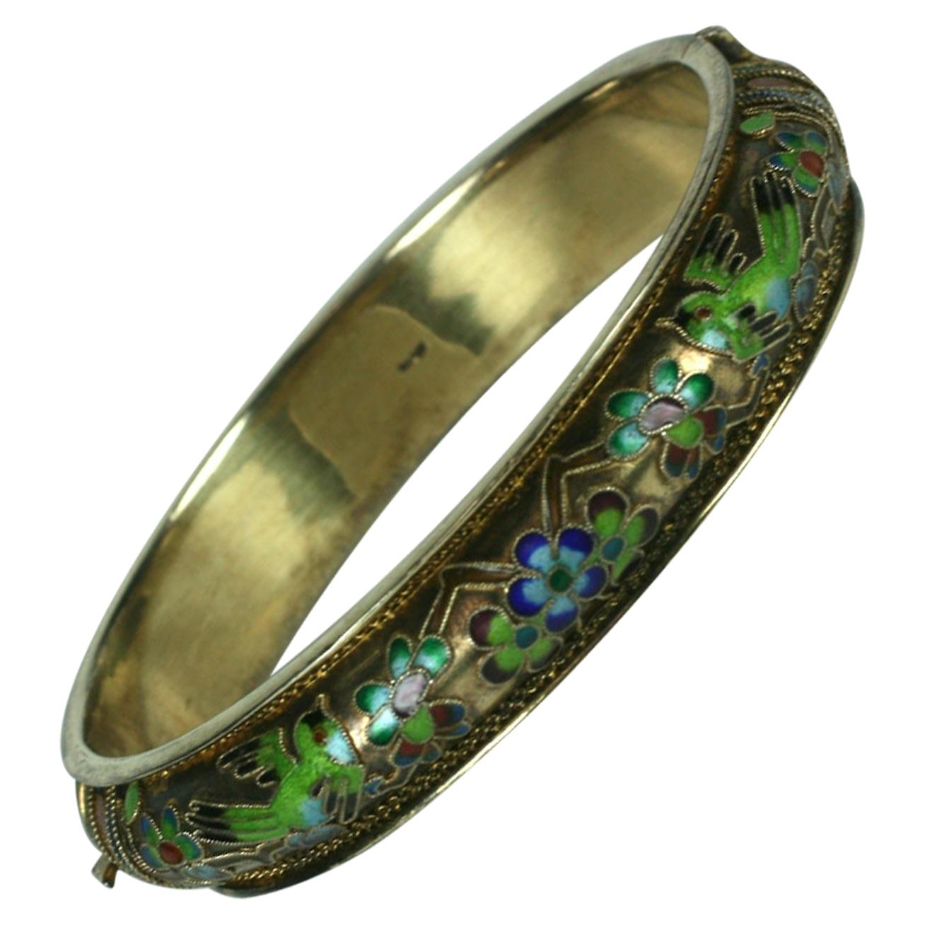 What is cloisonné jewelry?