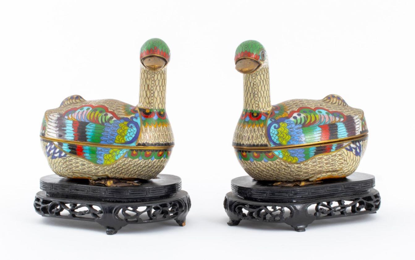 Chinese Cloisonne Enamel Bird Boxes, Pair In Good Condition For Sale In New York, NY