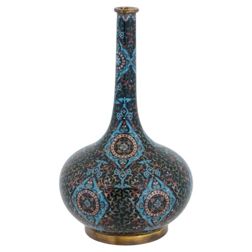 Chinesische Cloisonné-Emaille-Messingvase mit Laubmotiv aus Messing