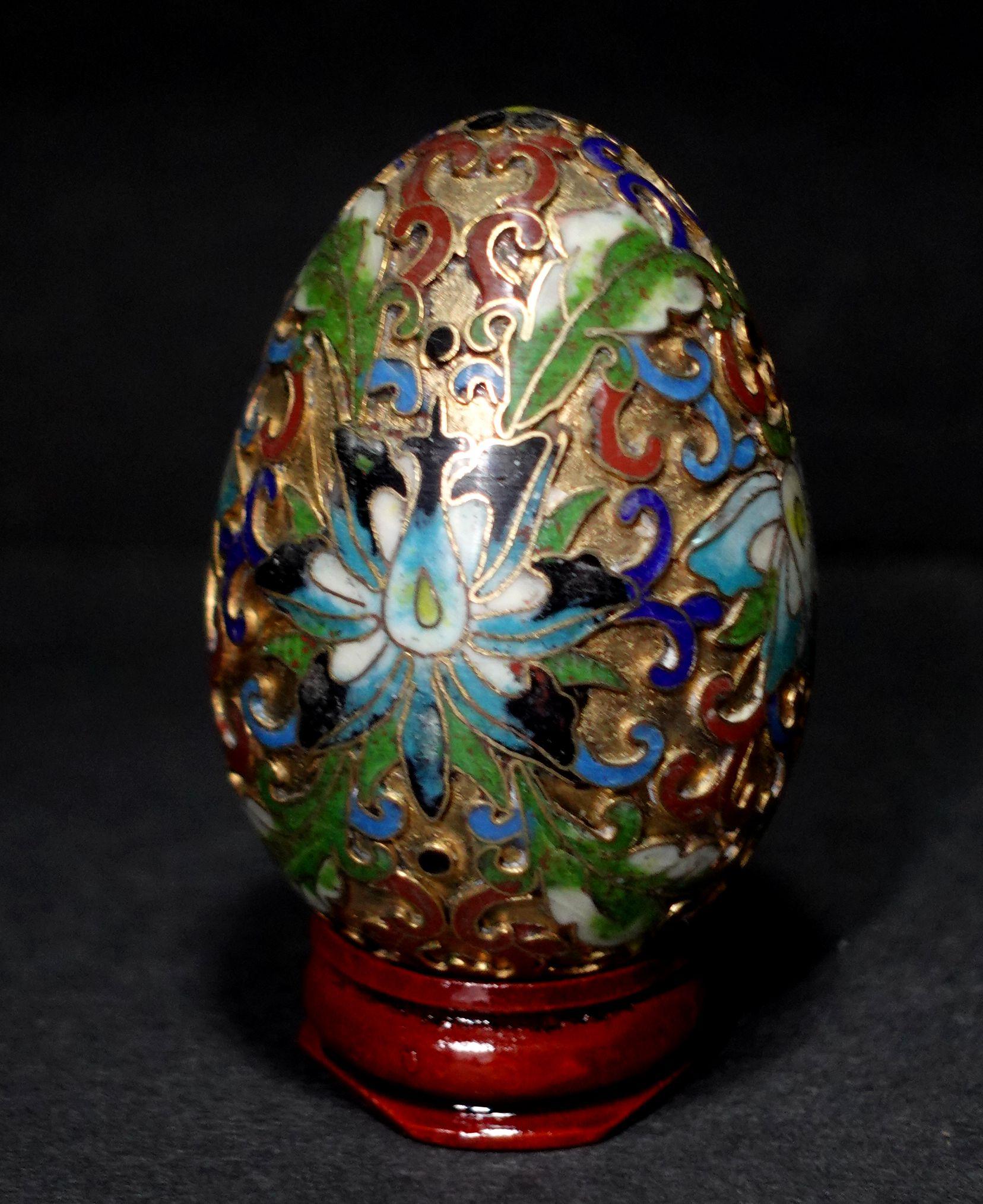 Chinese Cloisonné Enamel Egg 