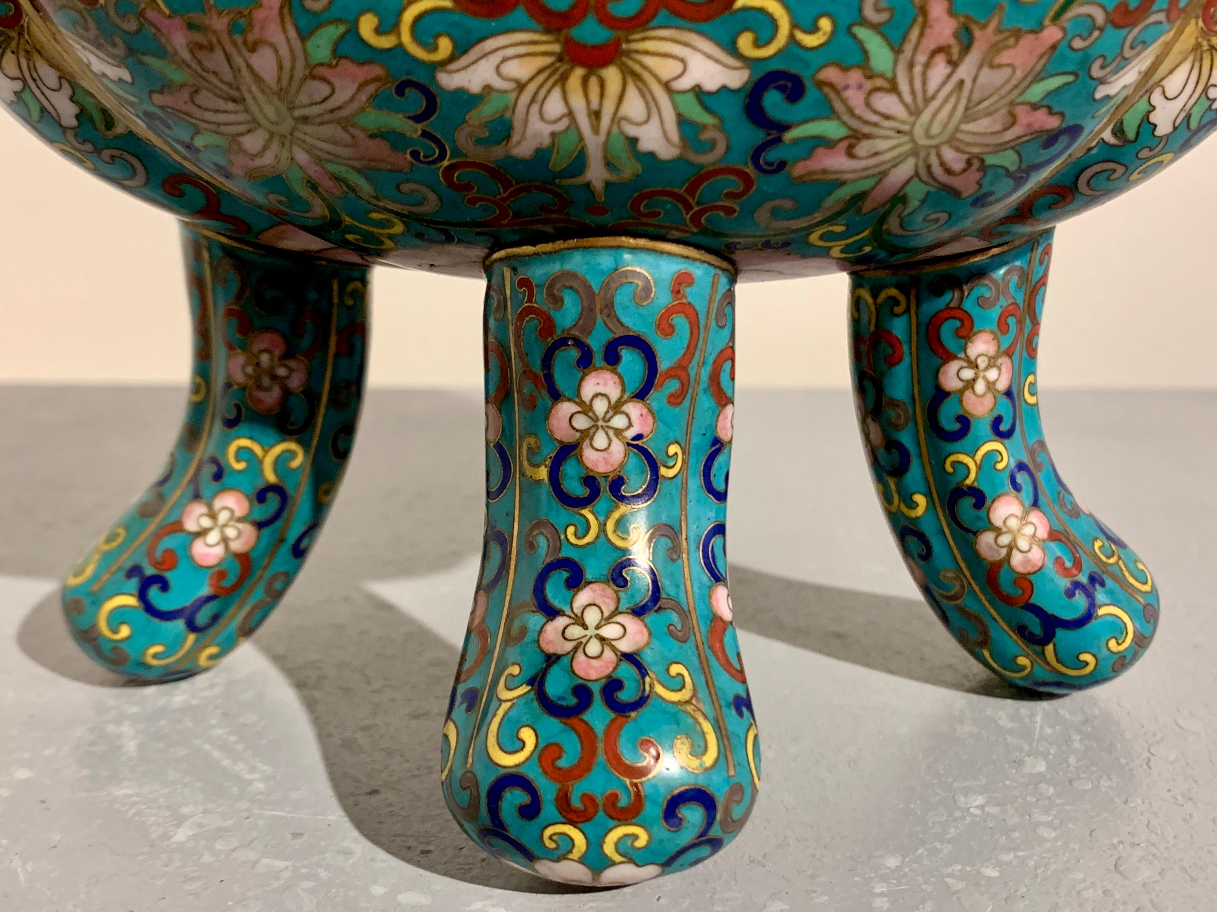 Quemador de incienso chino de cloisonné, hacia 1960, China en venta 7