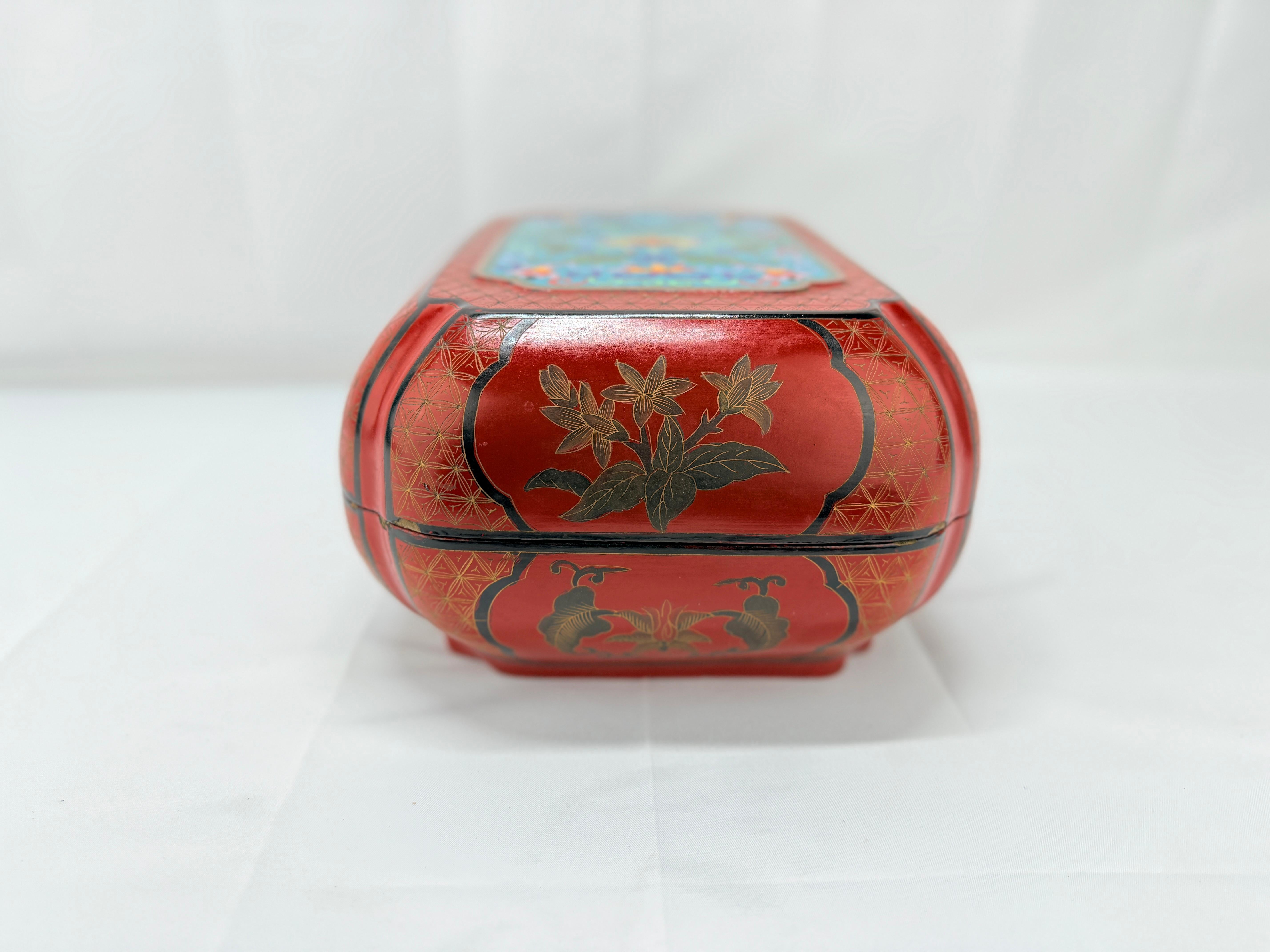 Caja china de cloisonné montada en laca roja y negra Exportación china en venta