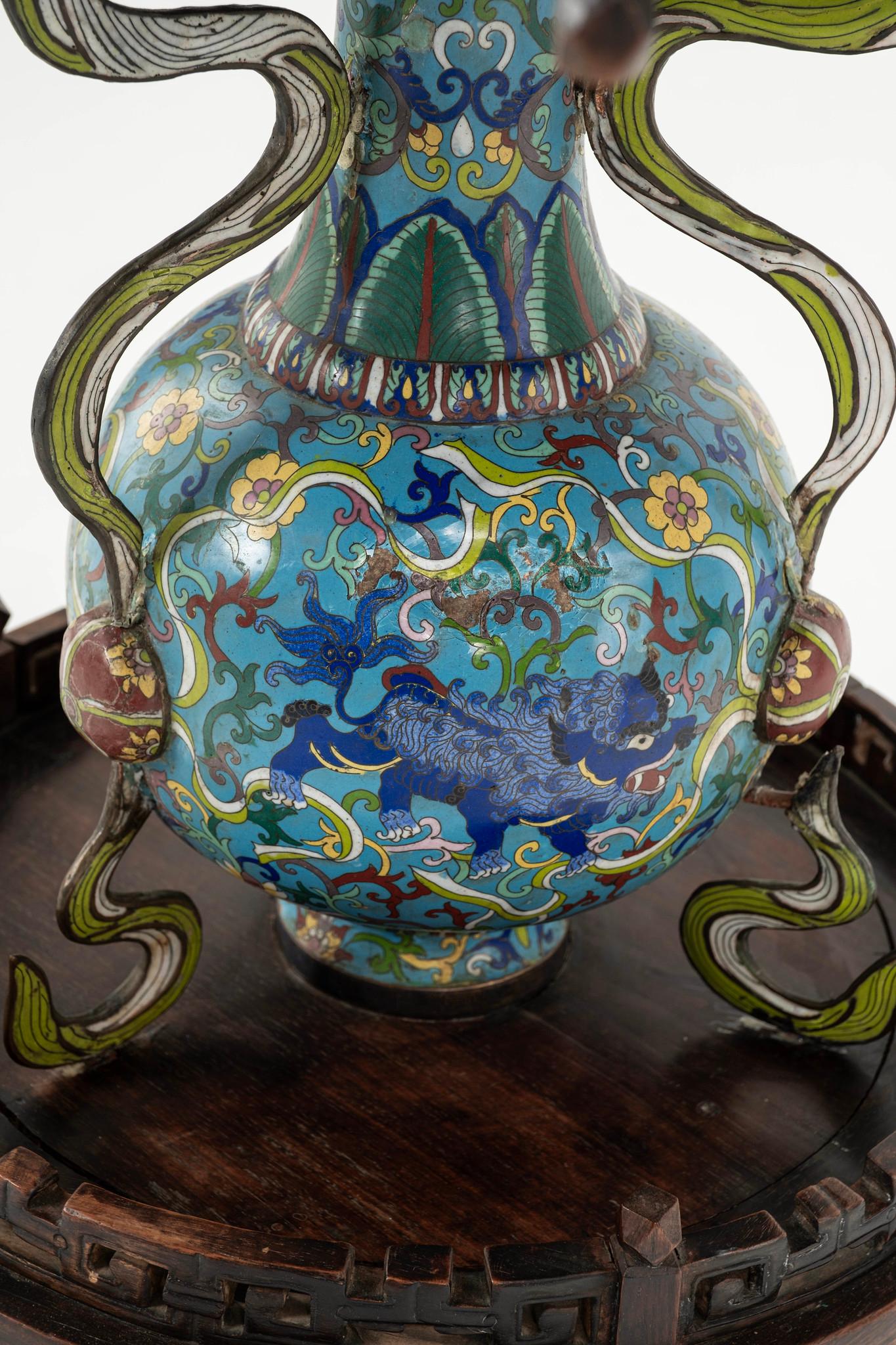 Table cloisonnée chinoise en vente 6