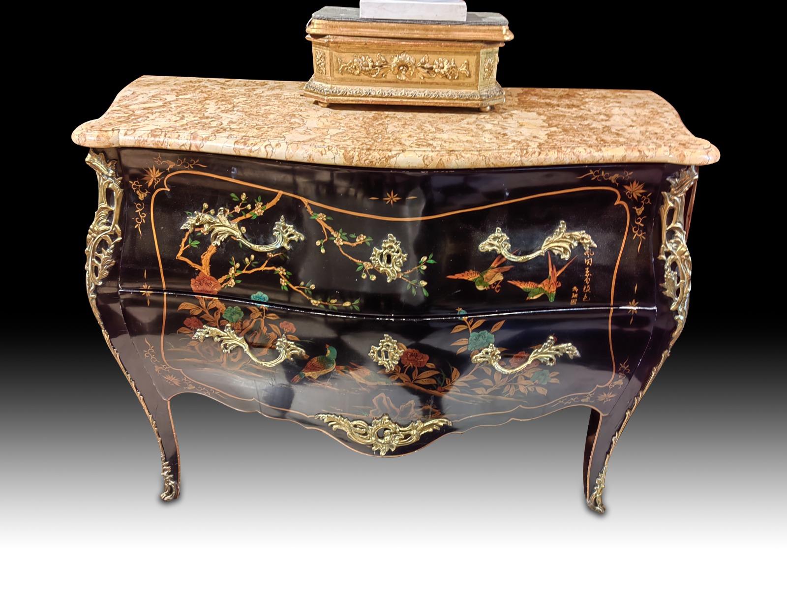 Chinese Commode 20th Century For Sale 2