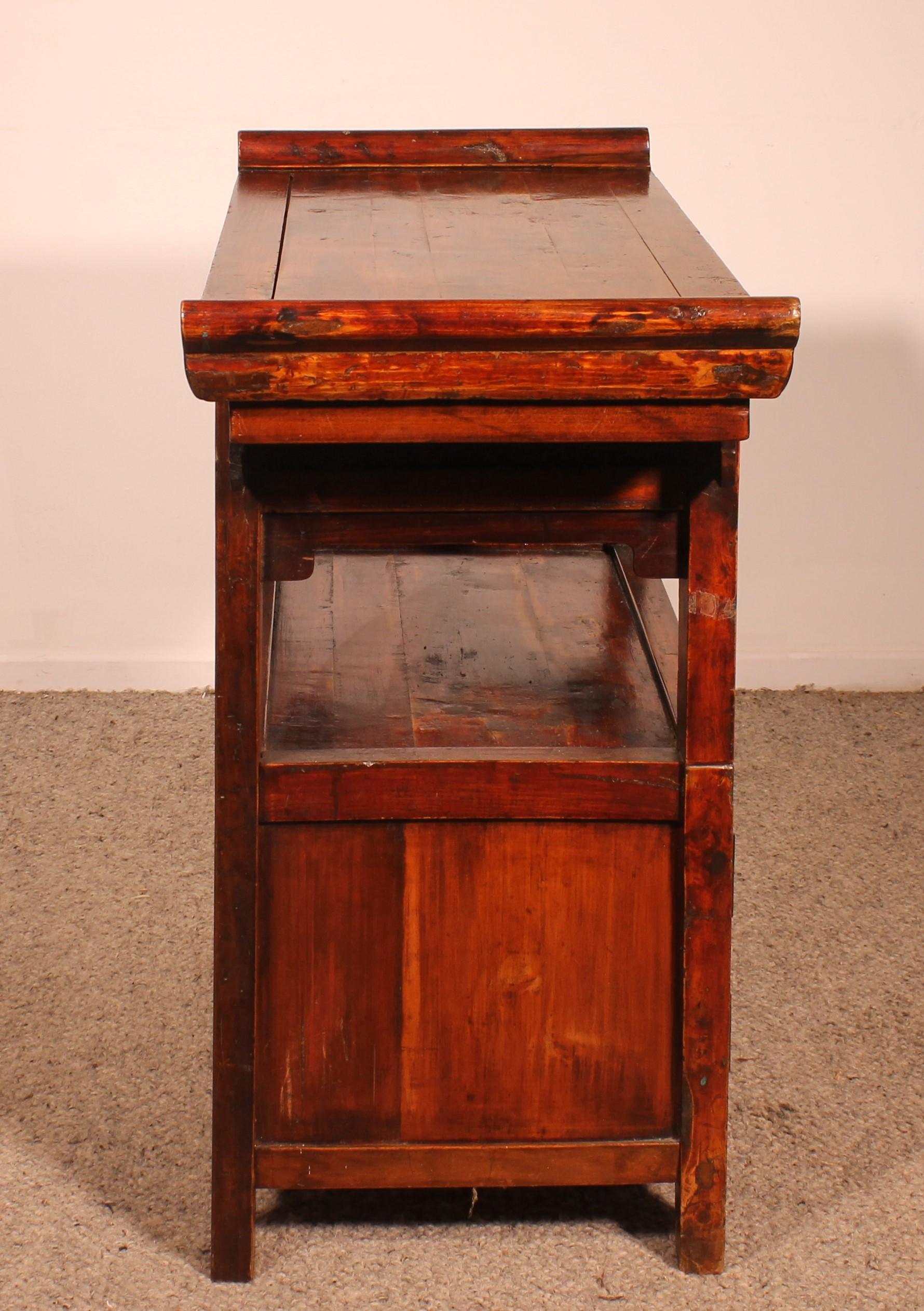 Chinese Console From The 19th Century For Sale 4